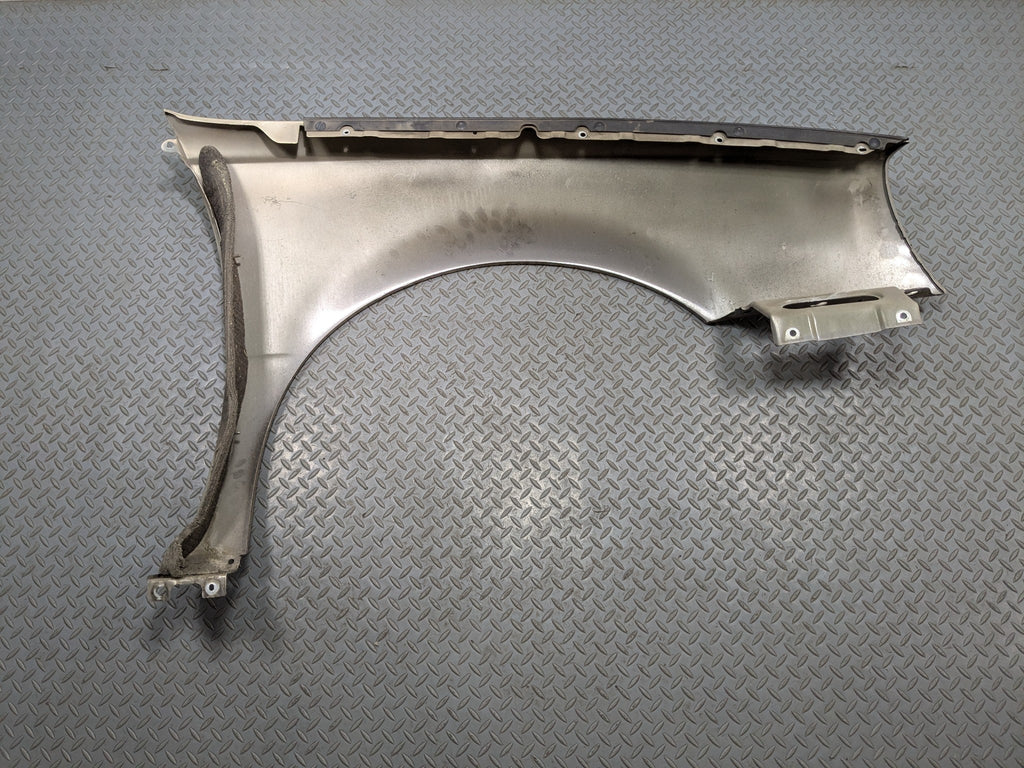 00 - 05 CADILLAC DEVILLE OEM FENDER COVER PANEL LIGHT CASHMERE FRONT LEFT SIDE