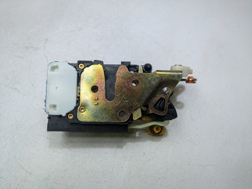 2000 - 2005 CADILLAC DEVILLE OEM DOOR LATCH LOCK ACTUATOR REAR LEFT DRIVER SIDE