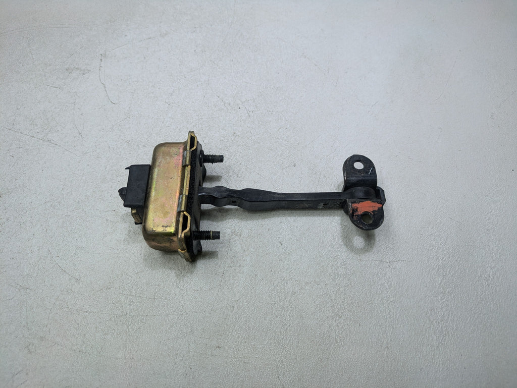 2000 - 2005 CADILLAC DEVILLE OEM DOOR CHECK STRAP STOPPER FRONT LEFT DRIVER SIDE