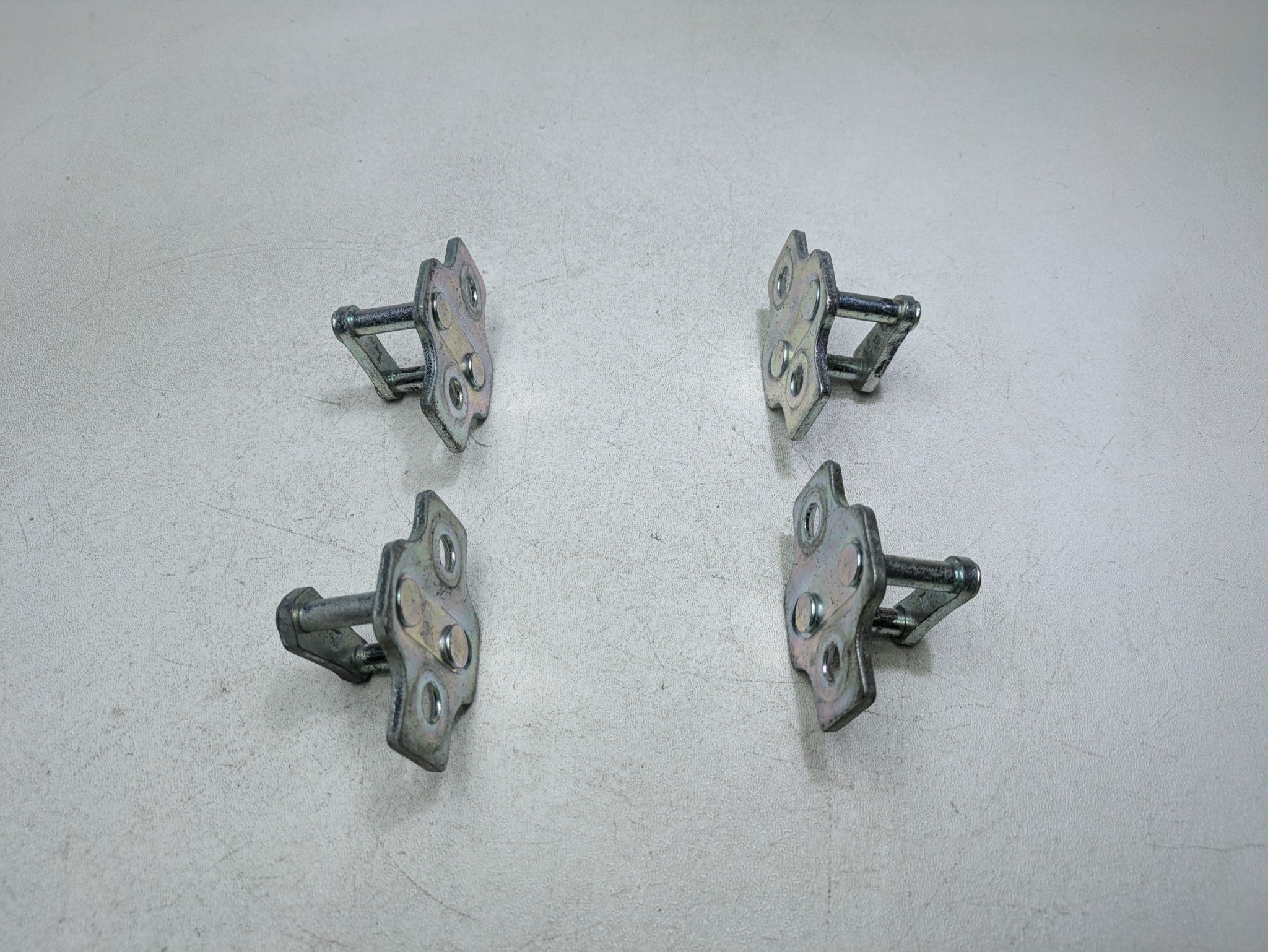 00 - 05 CADILLAC DEVILLE OEM DOOR LOCK STRIKER PLATE FRONT REAR LEFT AND RIGHT