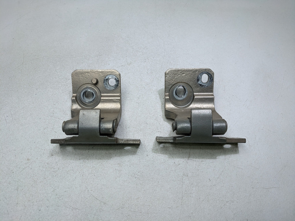 2000 - 2005 CADILLAC DEVILLE OEM DOOR HINGE SET UPPER AND LOWER REAR LEFT SIDE