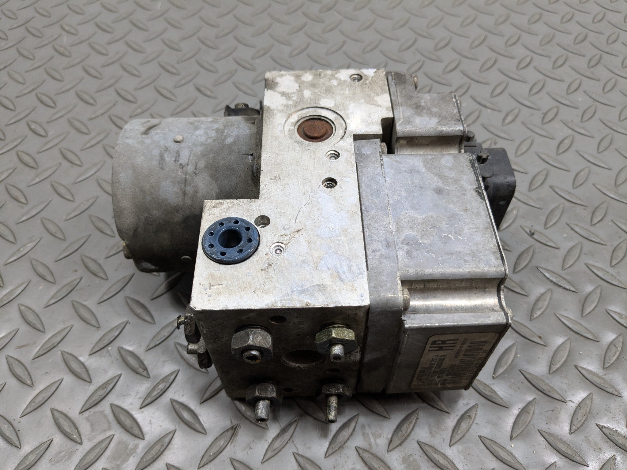 2000 - 2005 CADILLAC DEVILLE OEM ANTI LOCK BRAKE PARTS ASSEMBLY ABS PUMP MODULE