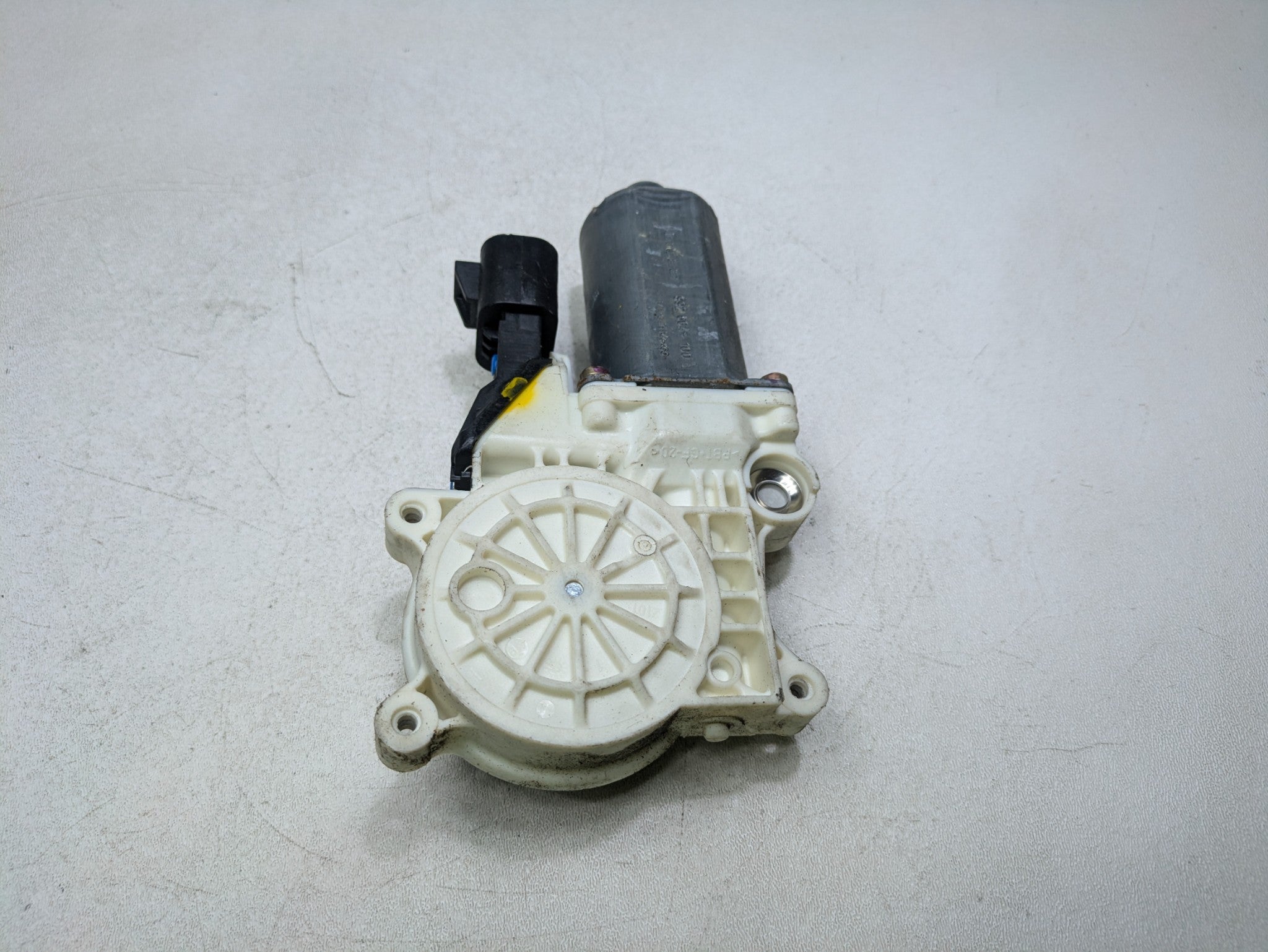 00 - 05 CADILLAC DEVILLE OEM POWER WINDOW MOTOR ASSEMBLY FRONT LEFT DRIVER SIDE