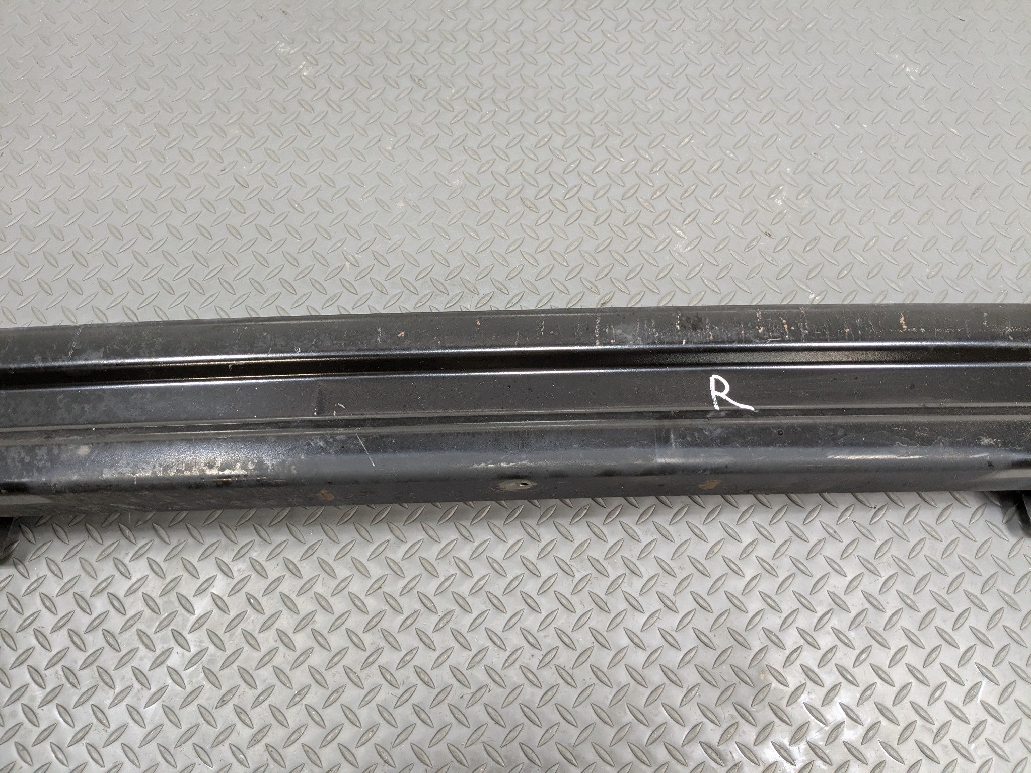 2000 - 2005 CADILLAC DEVILLE OEM REAR BUMPER REINFORCEMENT SUPPORT IMPACT BAR