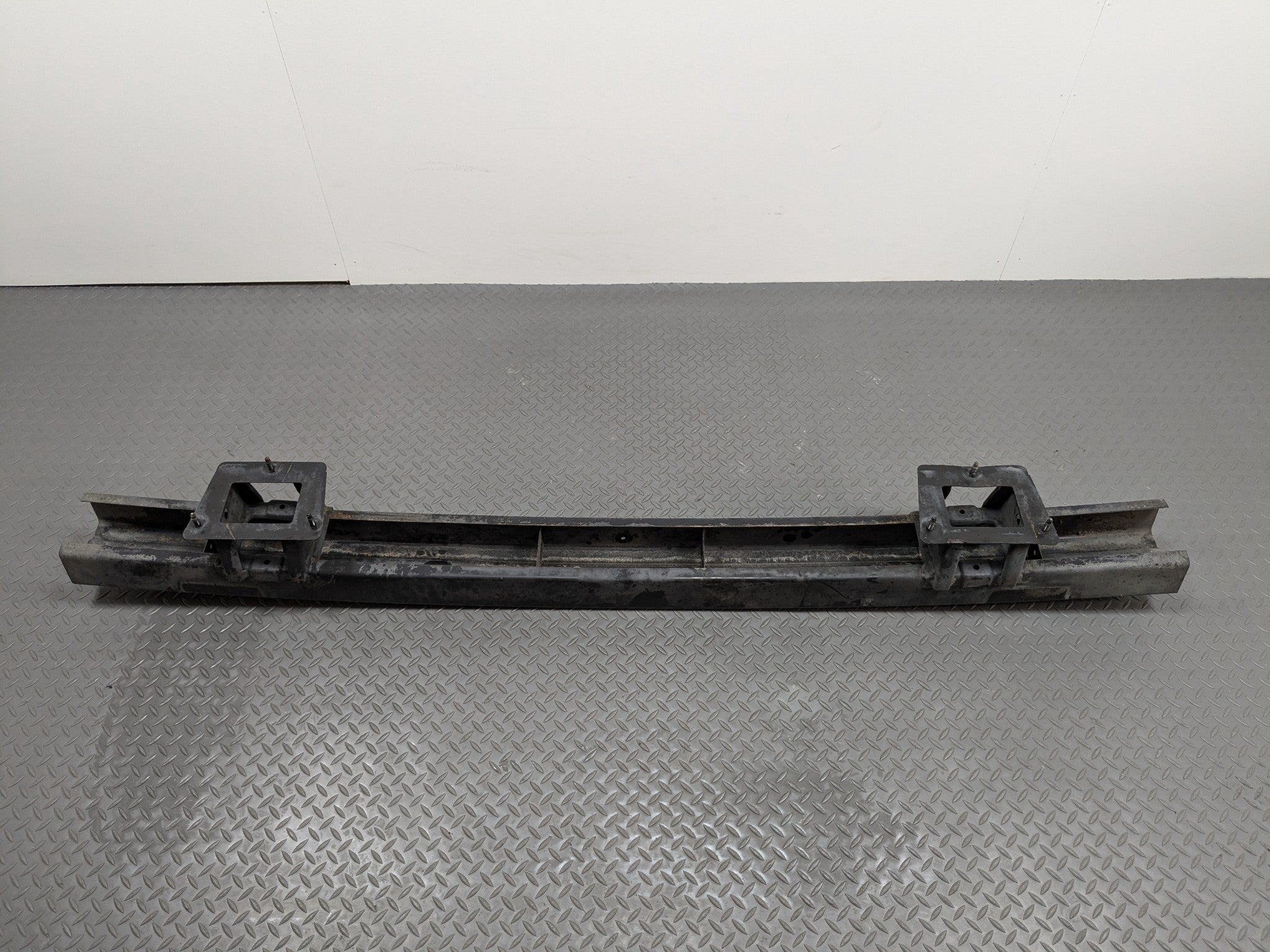 2000 - 2005 CADILLAC DEVILLE OEM REAR BUMPER REINFORCEMENT SUPPORT IMPACT BAR