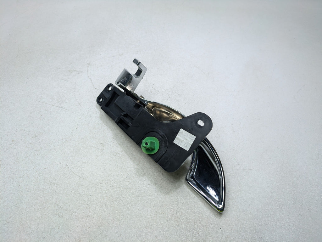 00 - 05 CADILLAC DEVILLE OEM INTERIOR INSIDE DOOR HANDLE REAR LEFT DRIVER SIDE