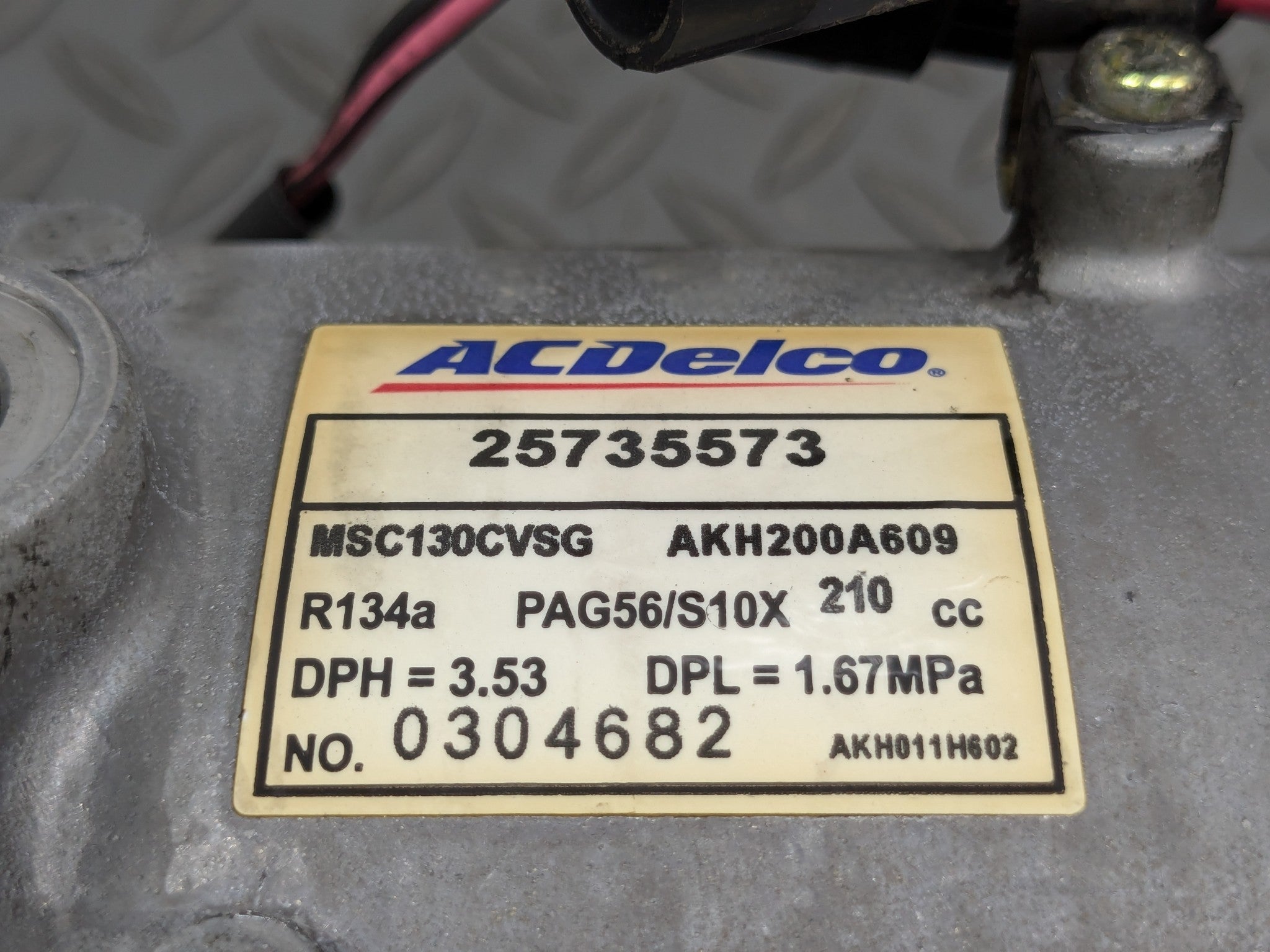 2000 - 2005 CADILLAC DEVILLE OEM AC AIR CONDITIONING AIR COMPRESSOR PUMP UNIT