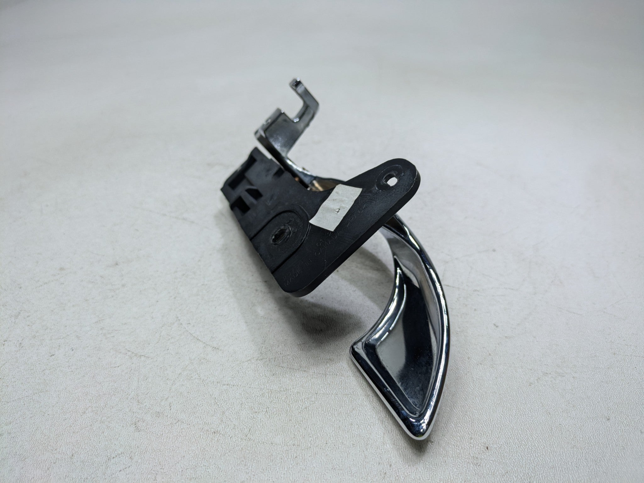00 - 05 CADILLAC DEVILLE OEM INTERIOR INSIDE DOOR HANDLE FRONT LEFT DRIVER SIDE