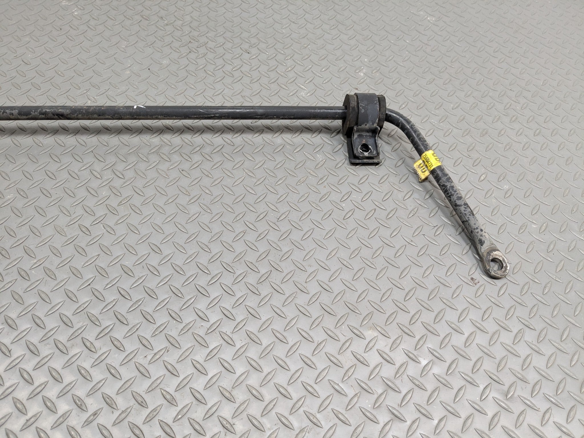 00 - 05 CADILLAC DEVILLE OEM SUSPENSION STABILIZER BAR ANTI ROLL ROD REAR SIDE