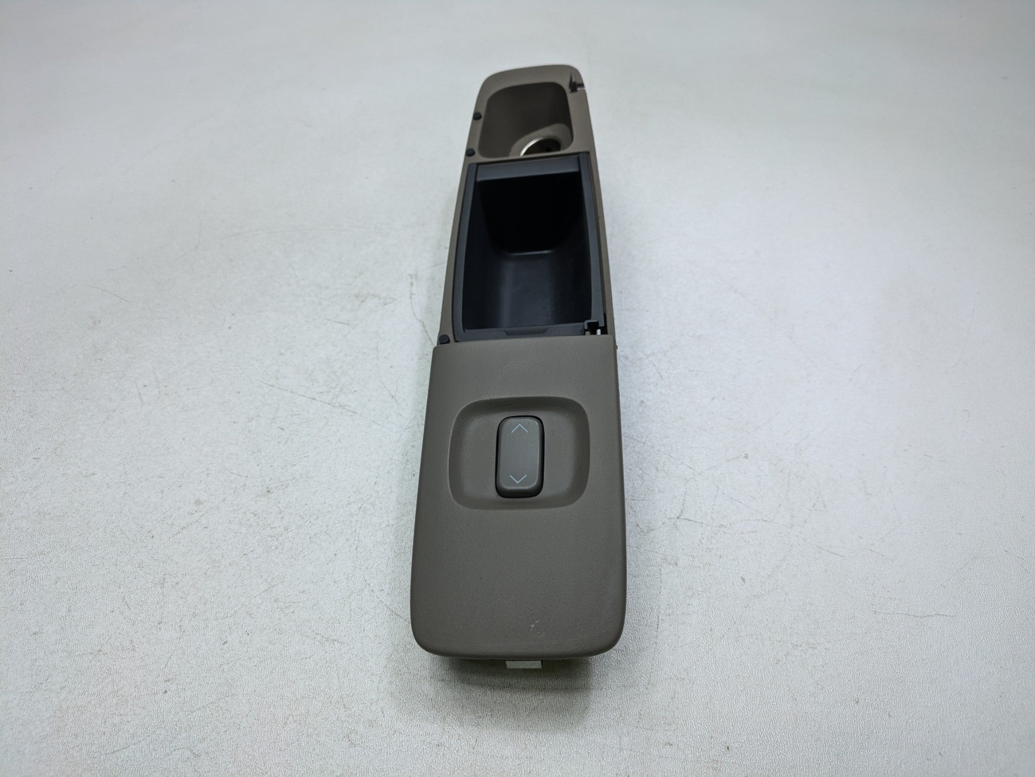 00 - 05 CADILLAC DEVILLE OEM POWER DOOR WINDOW SWITCH REAR RIGHT PASSENGER SIDE