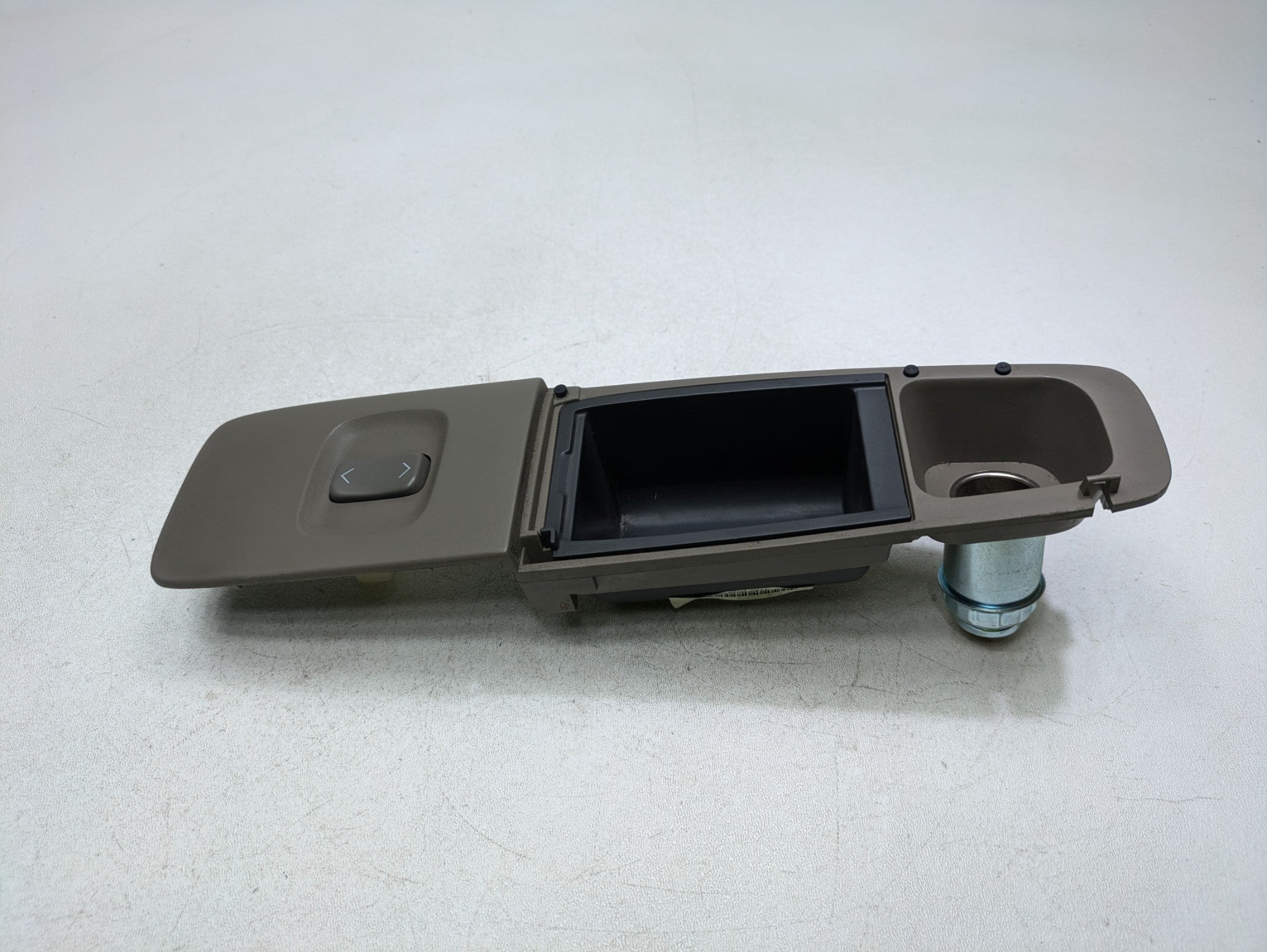 00 - 05 CADILLAC DEVILLE OEM POWER DOOR WINDOW SWITCH REAR RIGHT PASSENGER SIDE