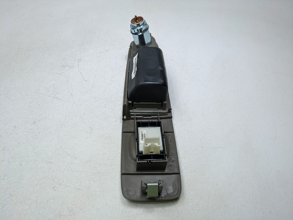 00 - 05 CADILLAC DEVILLE OEM POWER DOOR WINDOW SWITCH REAR RIGHT PASSENGER SIDE