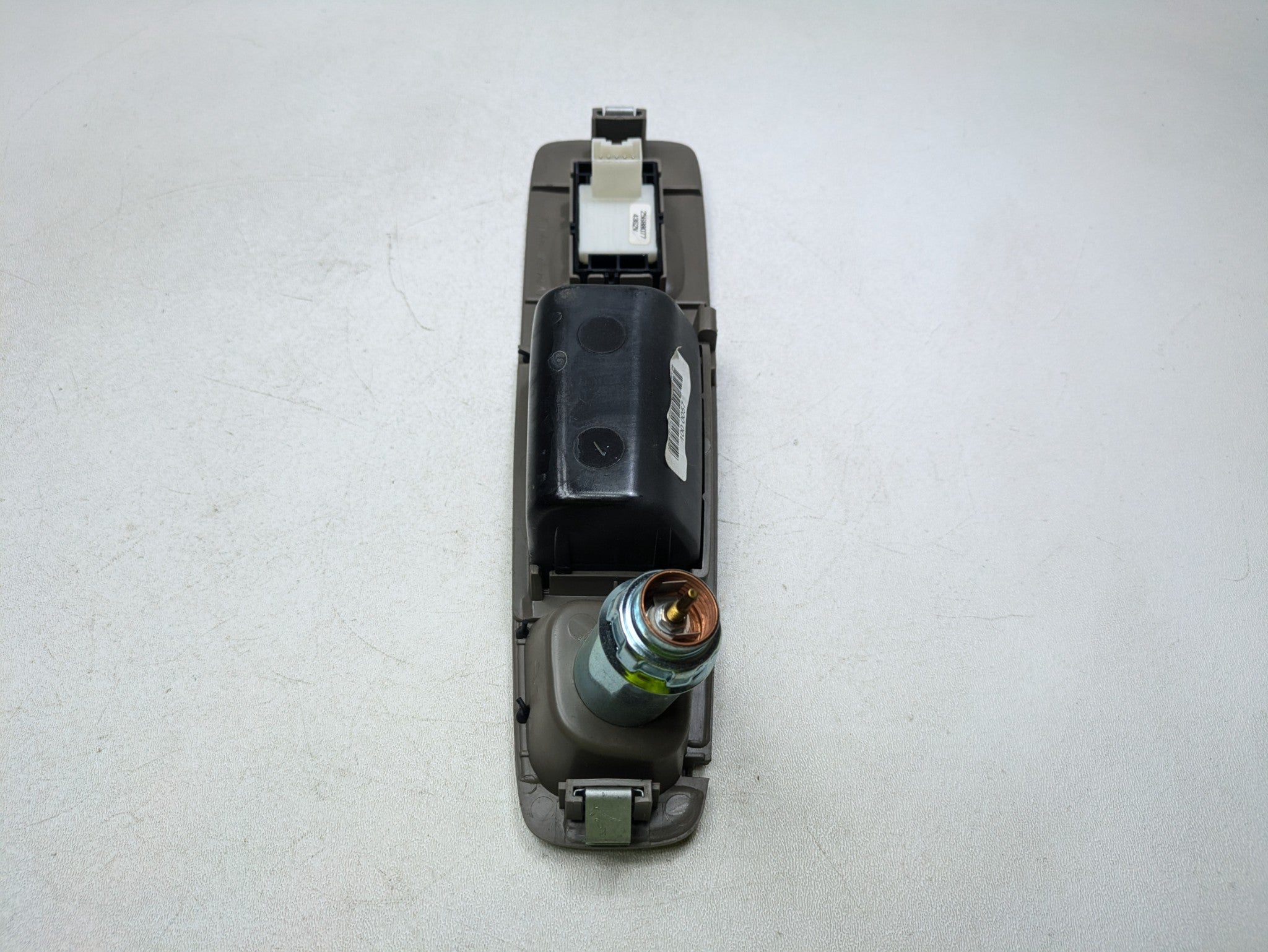 00 - 05 CADILLAC DEVILLE OEM POWER DOOR WINDOW SWITCH REAR RIGHT PASSENGER SIDE