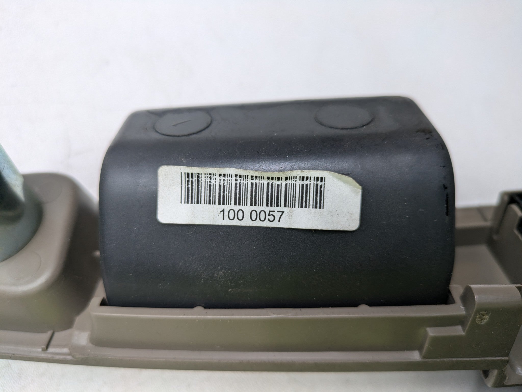 00 - 05 CADILLAC DEVILLE OEM POWER DOOR WINDOW SWITCH REAR RIGHT PASSENGER SIDE