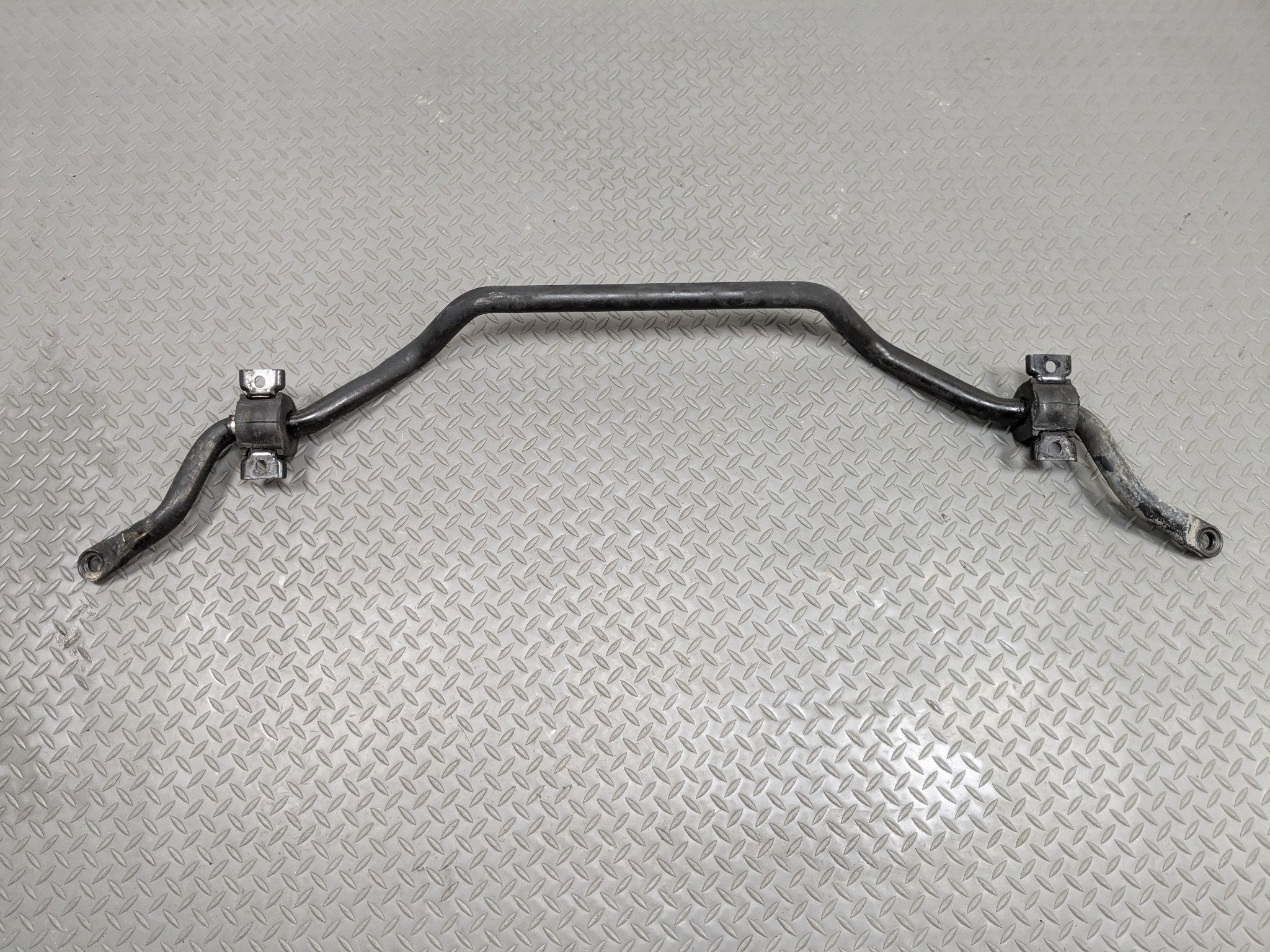 00 - 05 CADILLAC DEVILLE OEM SUSPENSION ANTI ROLL STABILIZER SWAY BAR FRONT SIDE