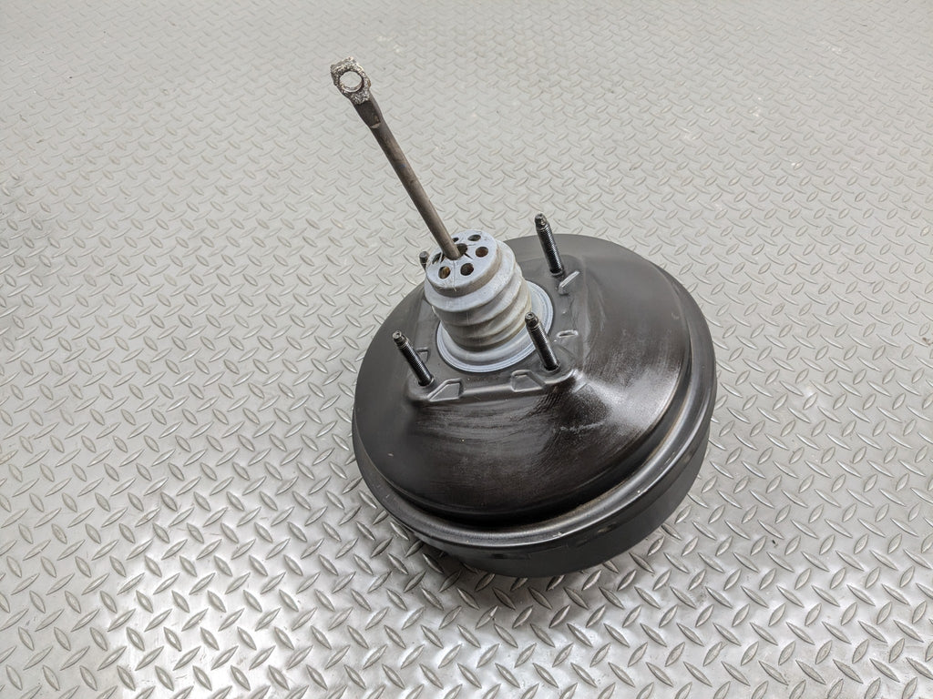 2000 - 2005 CADILLAC DEVILLE OEM POWER BRAKE BOOSTER WITHOUT MASTER CYLINDER