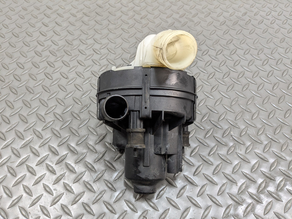 2000 - 2005 CADILLAC DEVILLE OEM SCONDARY AIR INJECTION PUMP ASSEMBLY