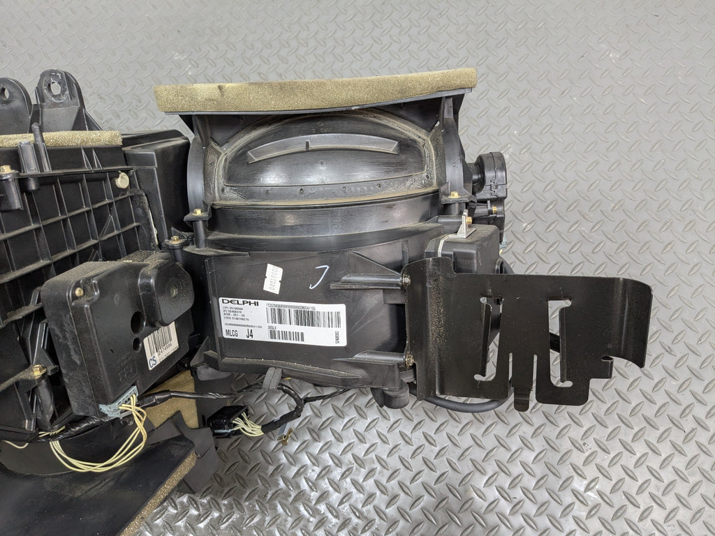 2000 - 2005 CADILLAC DEVILLE OEM HVAC AC EVAPORATOR CLIMATE HEATER ASSEMBLY