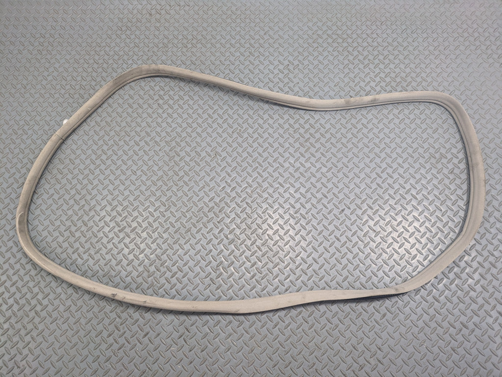 00 - 05 CADILLAC DEVILLE OEM DOOR SEAL WEATHER STRIPPING RUBBER REAR RIGHT SIDE