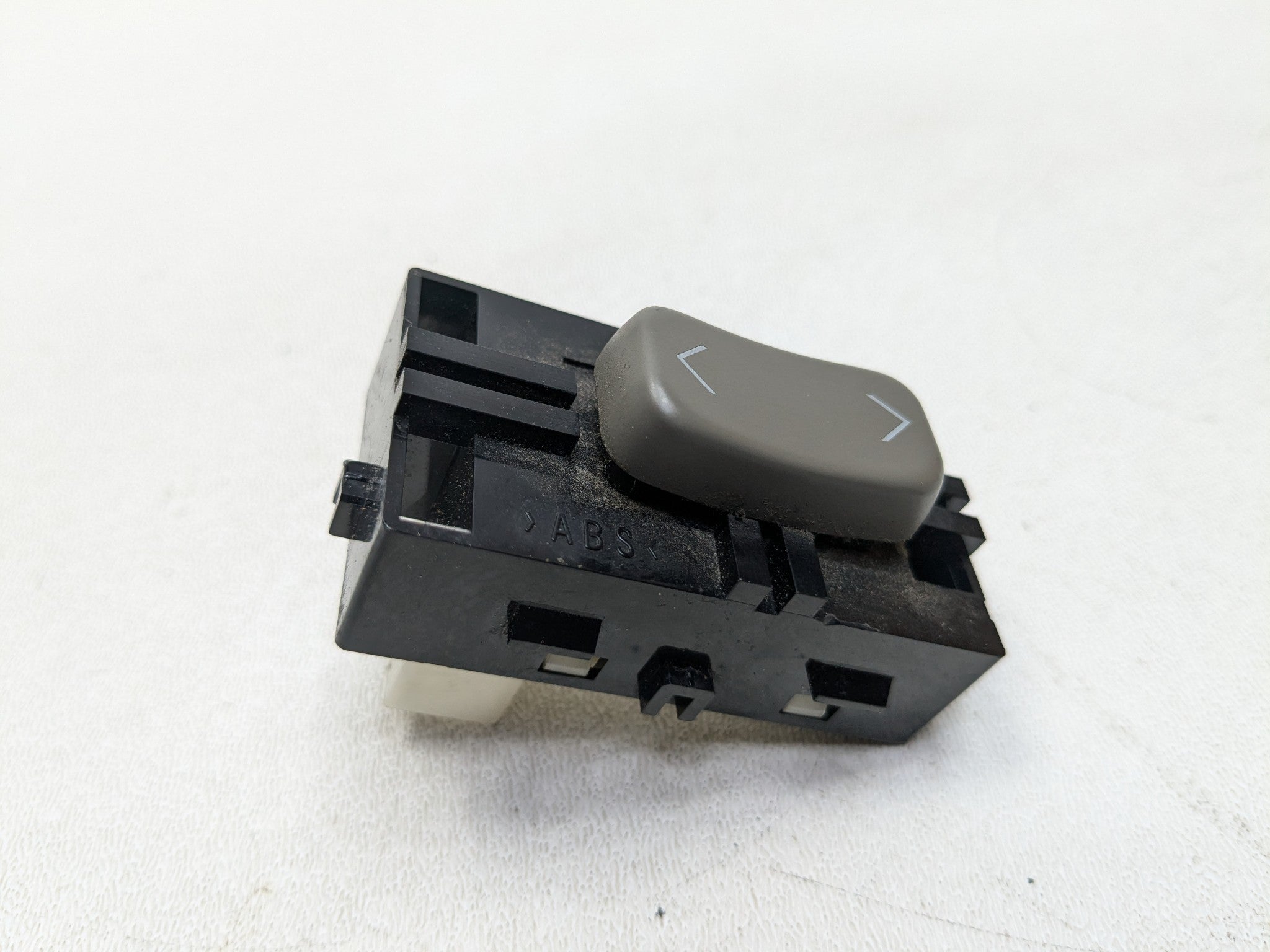 00 - 05 CADILLAC DEVILLE OEM DOOR SWITCH CONTROL ASSEMBLY REAR LEFT DRIVER SIDE