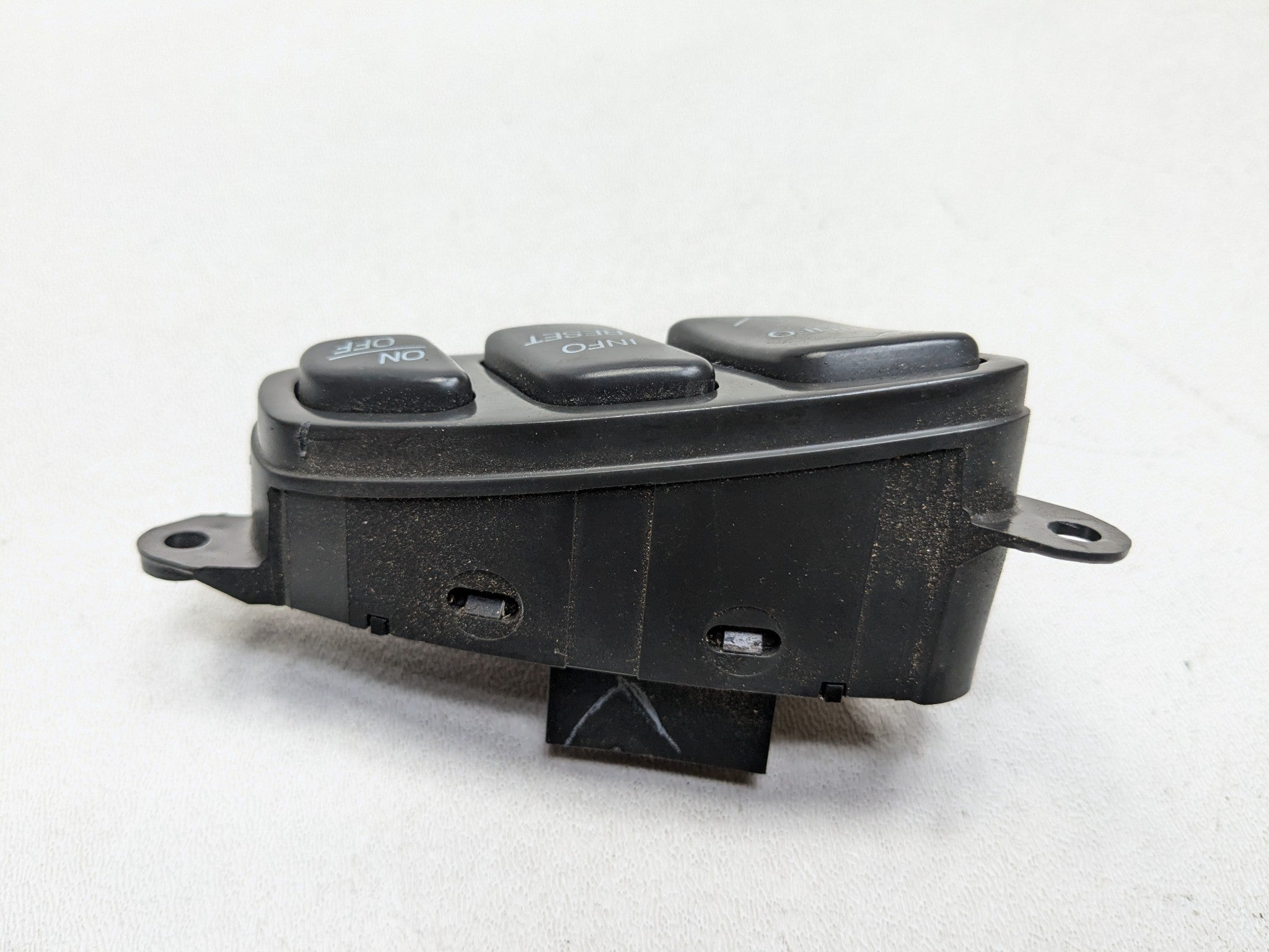 2000 - 2005 CADILLAC DEVILLE OEM DASH INFORMATION DISPLAY CONTROL SWITCH FRONT