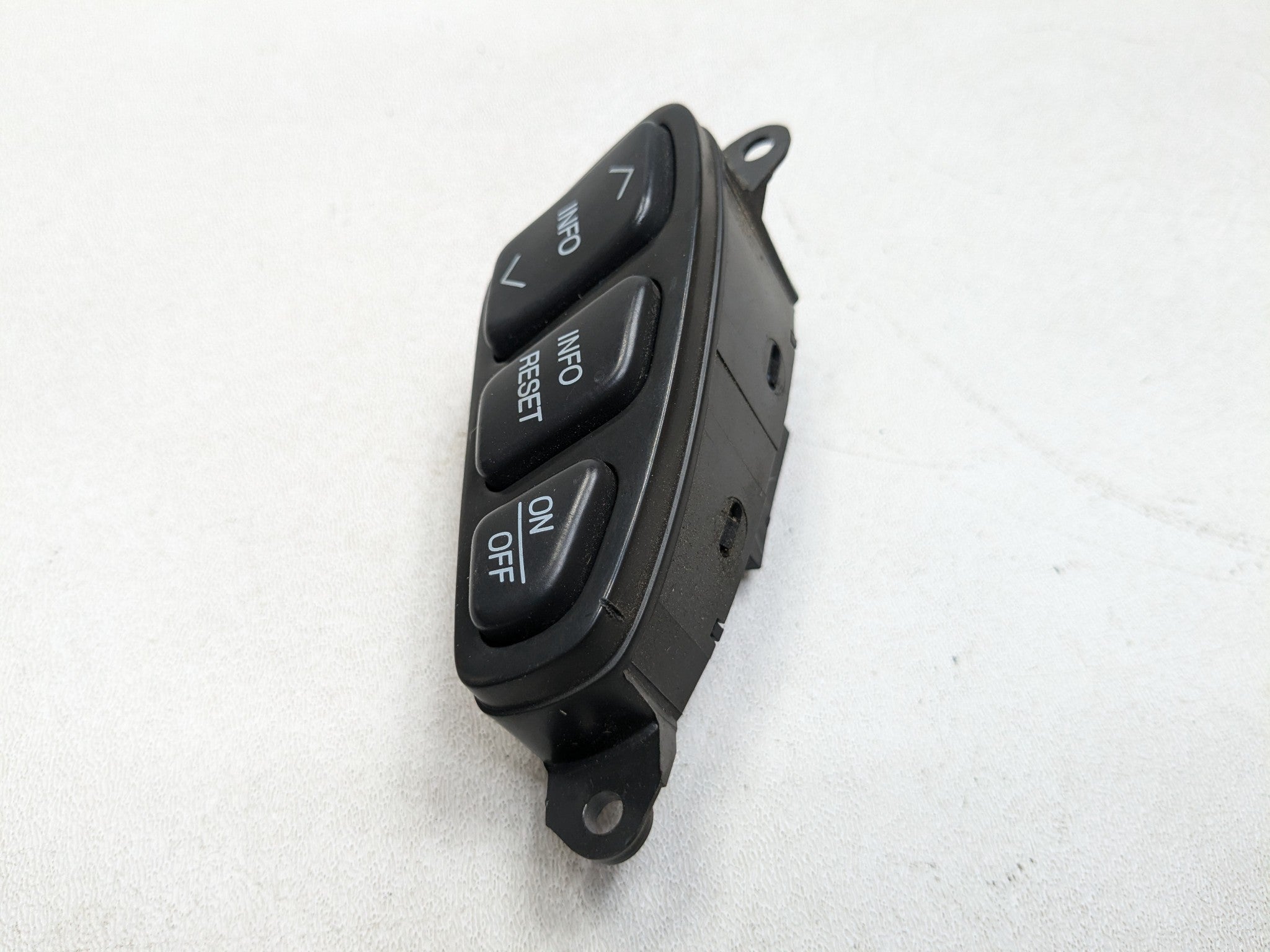 2000 - 2005 CADILLAC DEVILLE OEM DASH INFORMATION DISPLAY CONTROL SWITCH FRONT