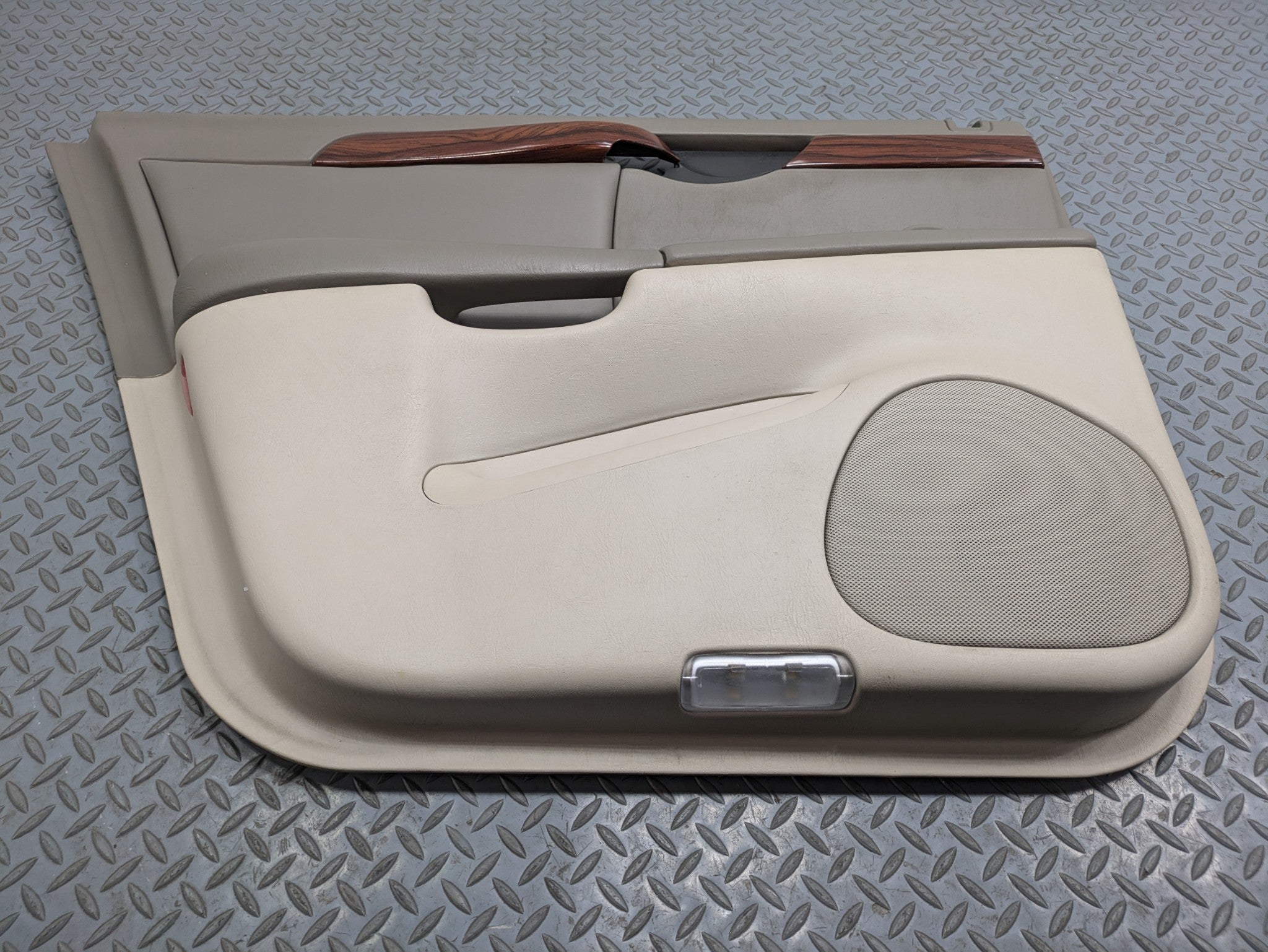 00 - 2005 CADILLAC DEVILLE OEM INTERIOR DOOR TRIM PANEL CASHMERE REAR LEFT SIDE