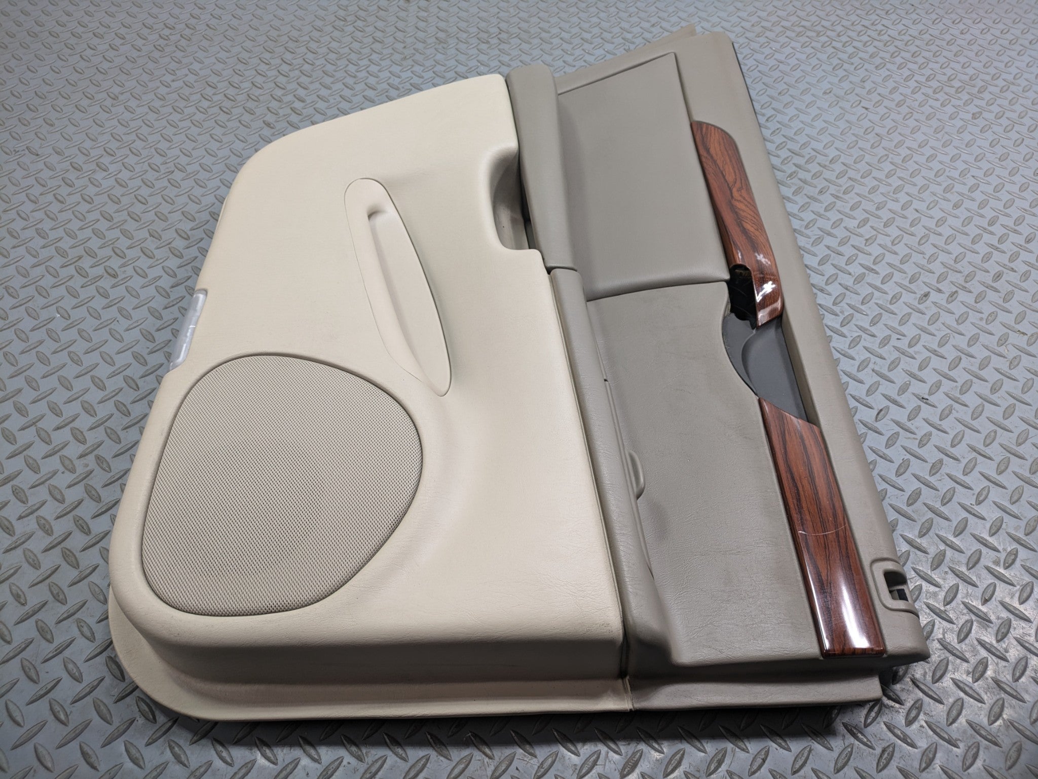 00 - 2005 CADILLAC DEVILLE OEM INTERIOR DOOR TRIM PANEL CASHMERE REAR LEFT SIDE