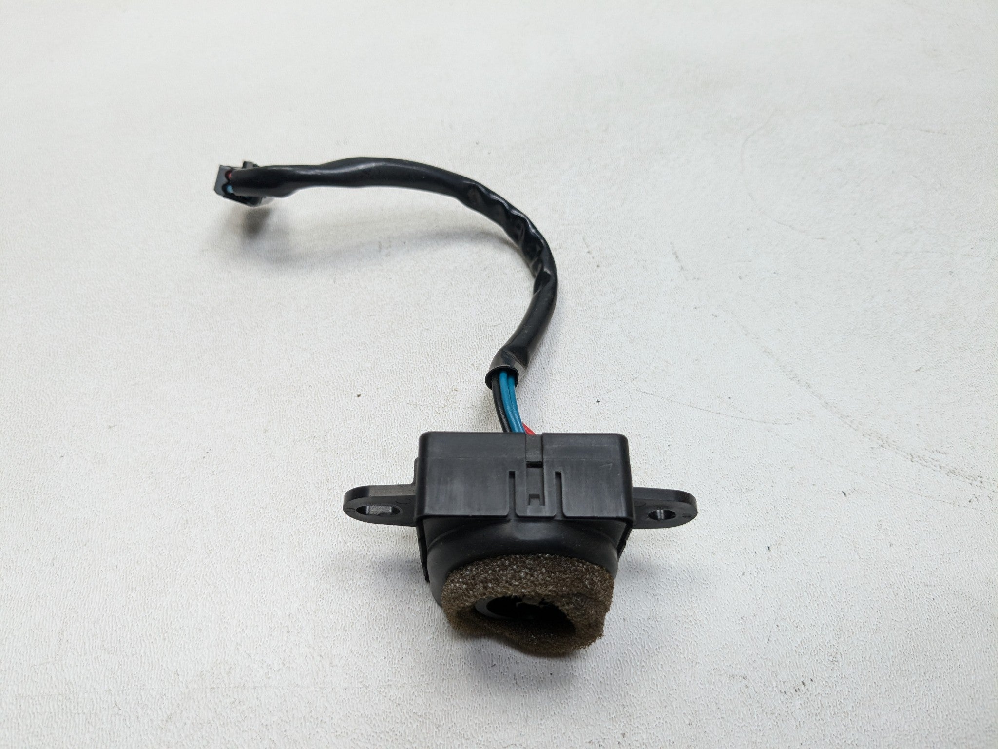 2000 - 2005 CADILLAC DEVILLE OEM INTERIOR CABIN AIR ANBIENT TENPERATURE SENSOR
