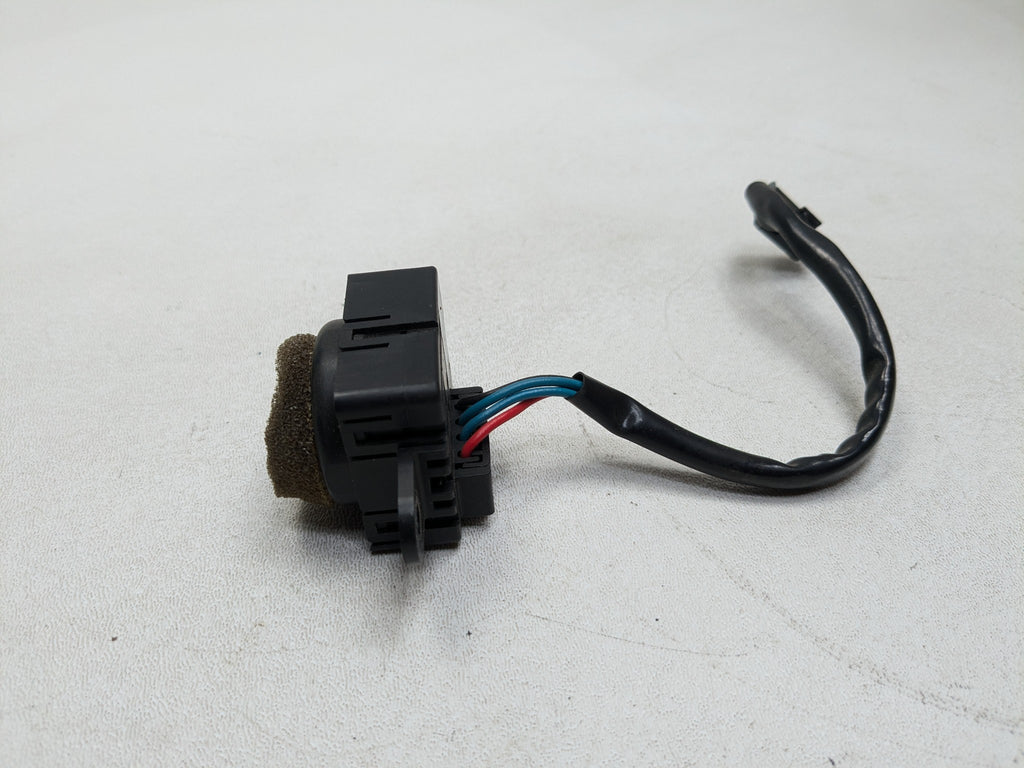 2000 - 2005 CADILLAC DEVILLE OEM INTERIOR CABIN AIR ANBIENT TENPERATURE SENSOR
