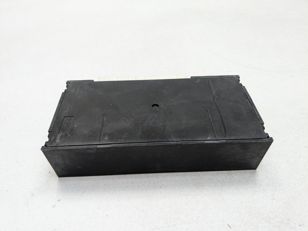2000 - 2005 CADILLAC DEVILLE OEM FACTORY REAR INTEGRATION MODULE RIM