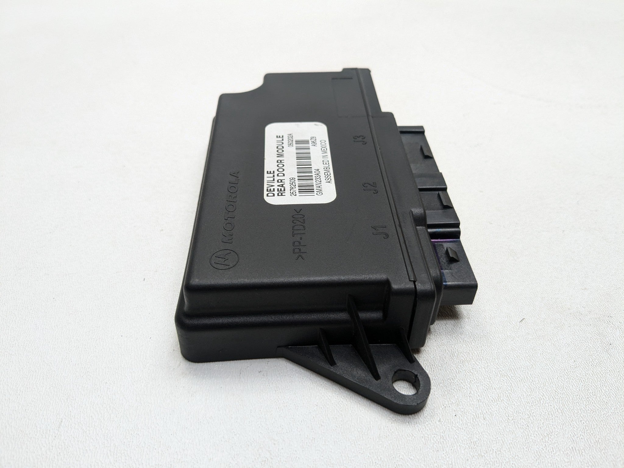 2000 - 2005 CADILLAC DEVILLE OEM DOOR CONTROL MODULE UNIT REAR LEFT DRIVER SIDE