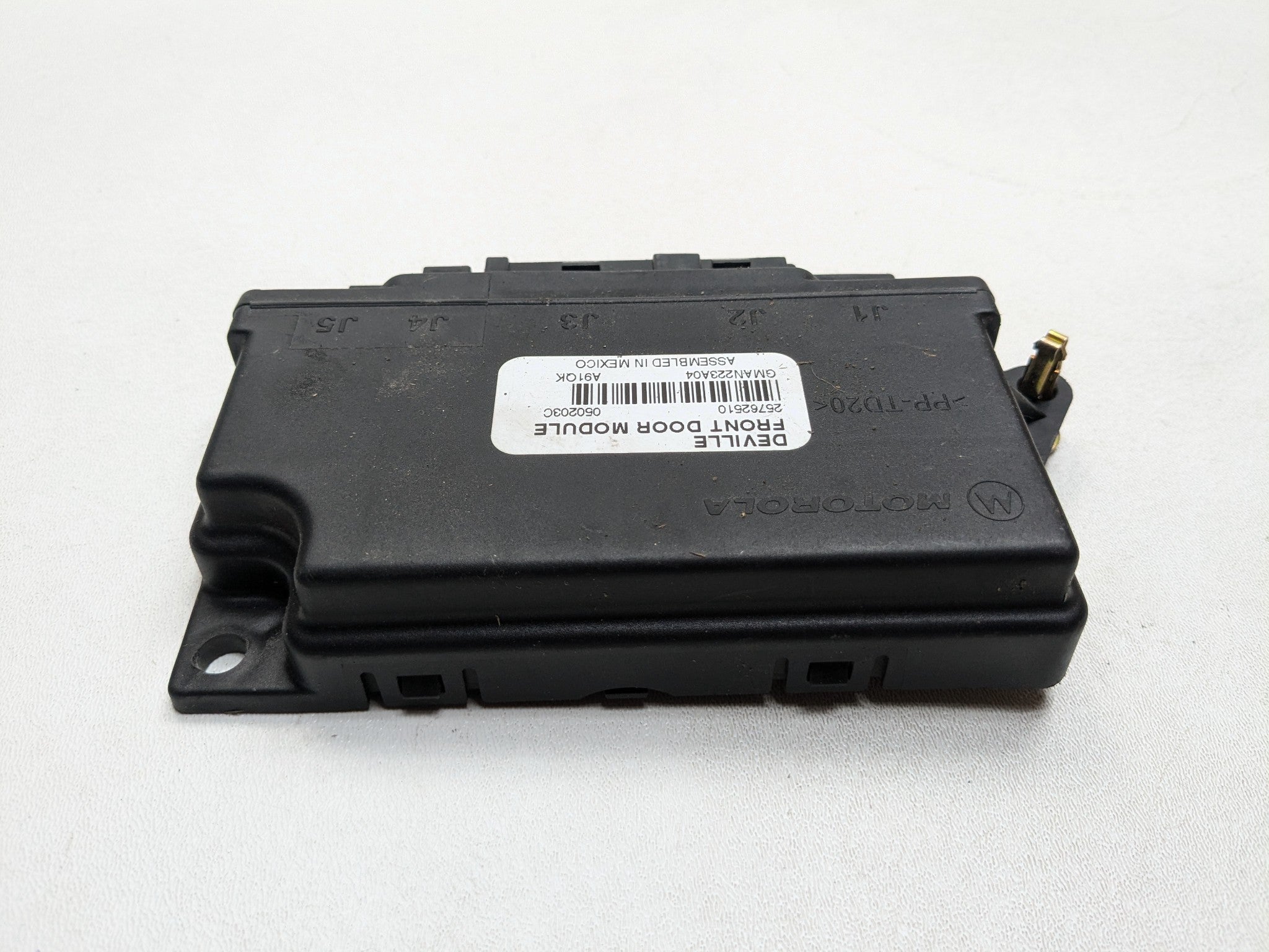 2000 - 2005 CADILLAC DEVILLE OEM DOOR CONTROL MODULE UNIT FRONT LEFT DRIVER SIDE