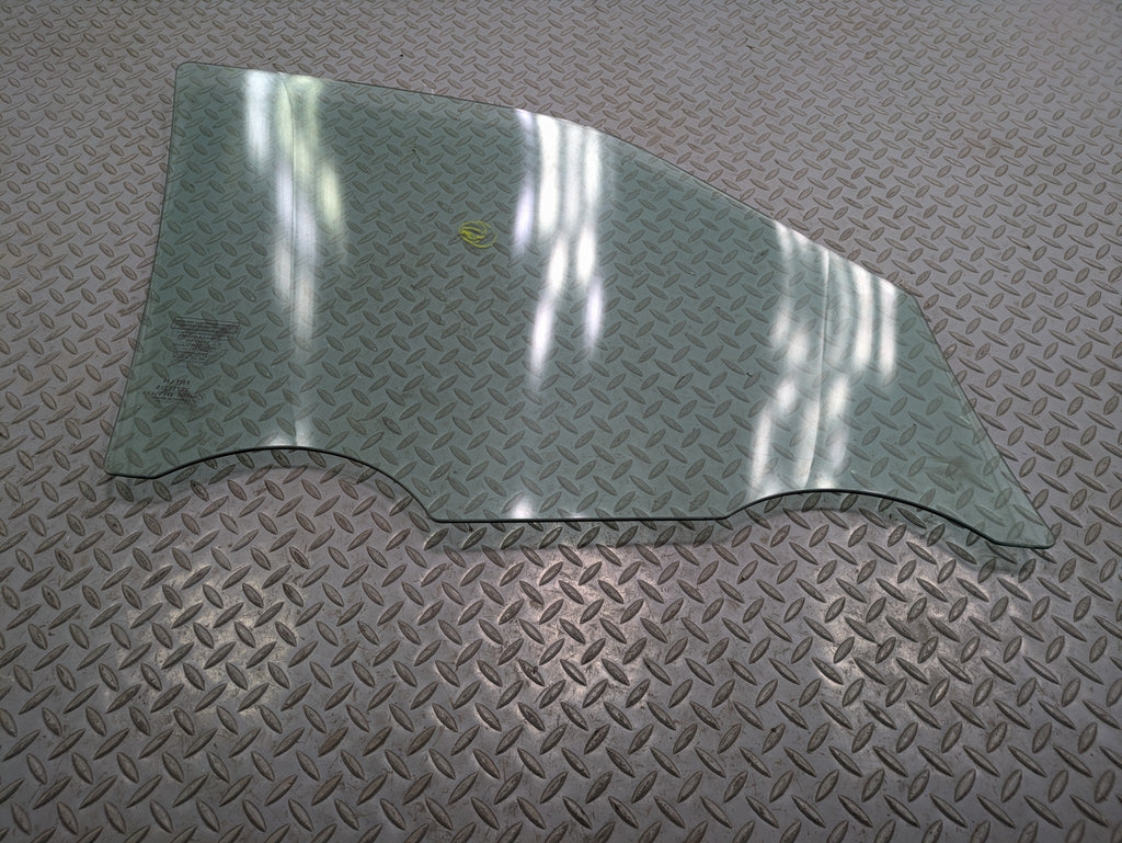 2000 - 2005 CADILLAC DEVILLE OEM DOOR WINDOW GLASS FRONT LEFT DRIVER SIDE