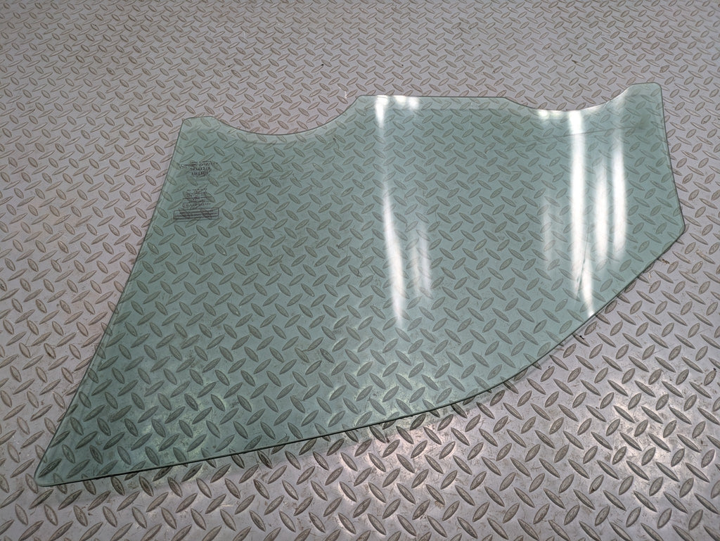 2000 - 2005 CADILLAC DEVILLE OEM DOOR WINDOW GLASS FRONT RIGHT PASSENGER SIDE