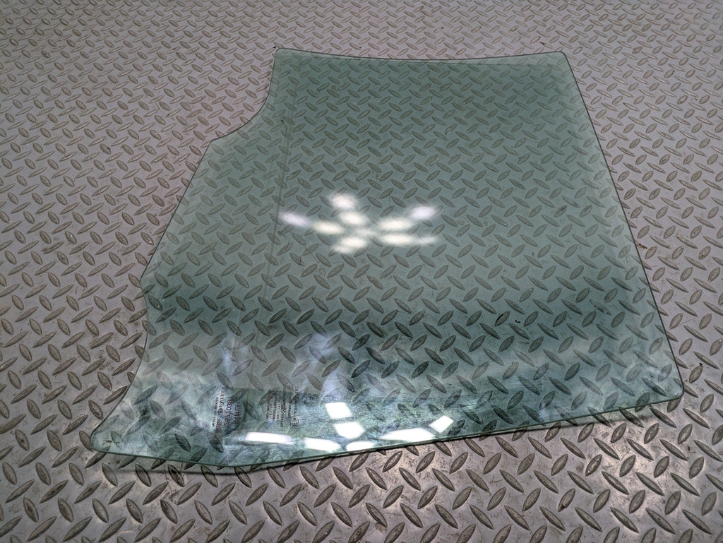 2000 - 2005 CADILLAC DEVILLE OEM DOOR WINDOW GLASS REAR LEFT DRIVER SIDE
