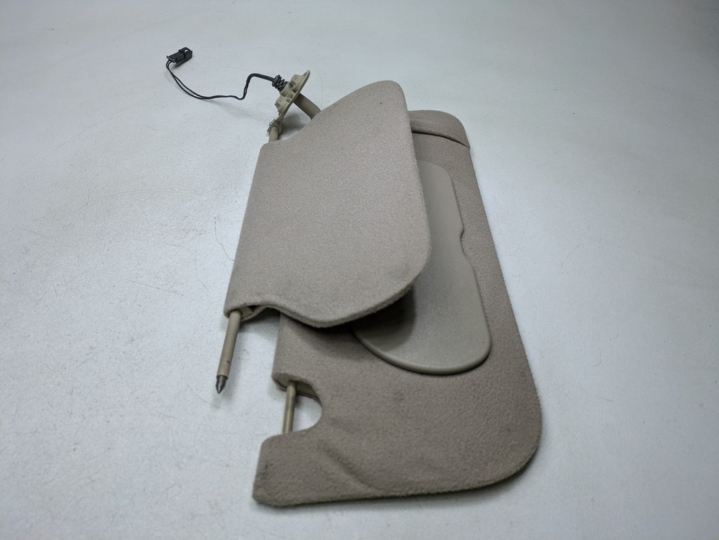 2000 - 2005 CADILLAC DEVILLE OEM SUN VISOR INTERIOR UPPER ROOF FRONT RIGHT SIDE