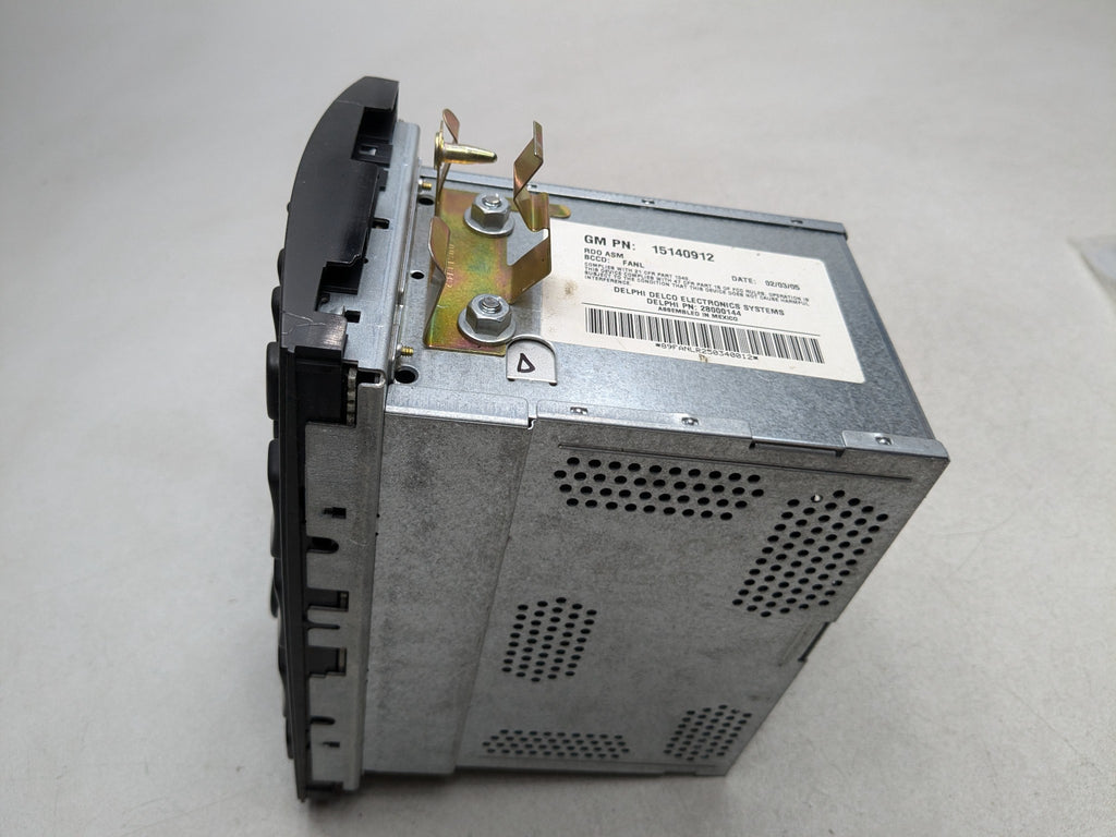 00 - 05 CADILLAC DEVILLE OEM RADIO STEREO RECEIVER UNIT AUDIO VISUAL EQUIPMENT