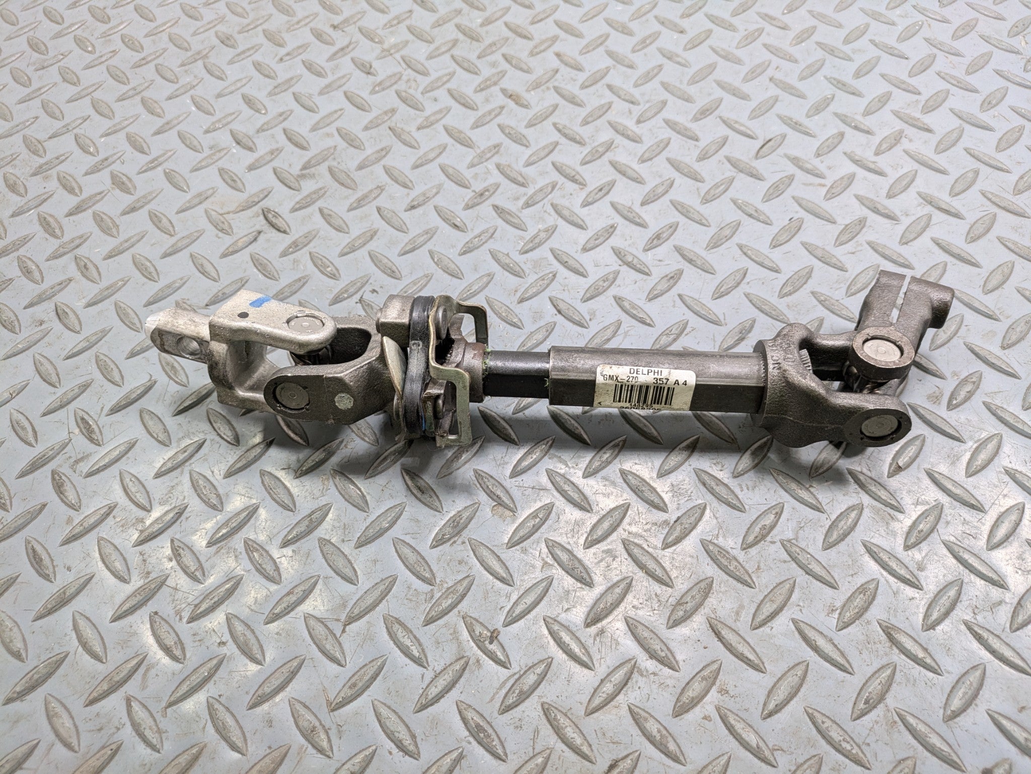 00 - 05 CADILLAC DEVILLE OEM STEERING COLUMN INTERMEDIATE JOINT SHAFT ASSEMBLY