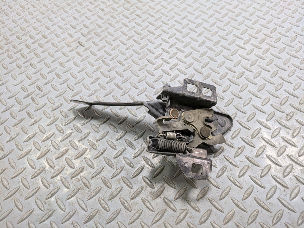 2000 - 2005 CADILLAC DEVILLE OEM FRONT HOOD LATCH LOCK RELEASE ACTUATOR ASSEMBLY