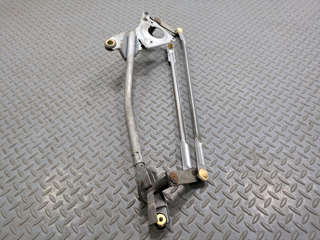00 - 05 CADILLAC DEVILLE OEM WINDSHIELD WIPER TRANSMISSION LINKAGE WITHOUT MOTOR