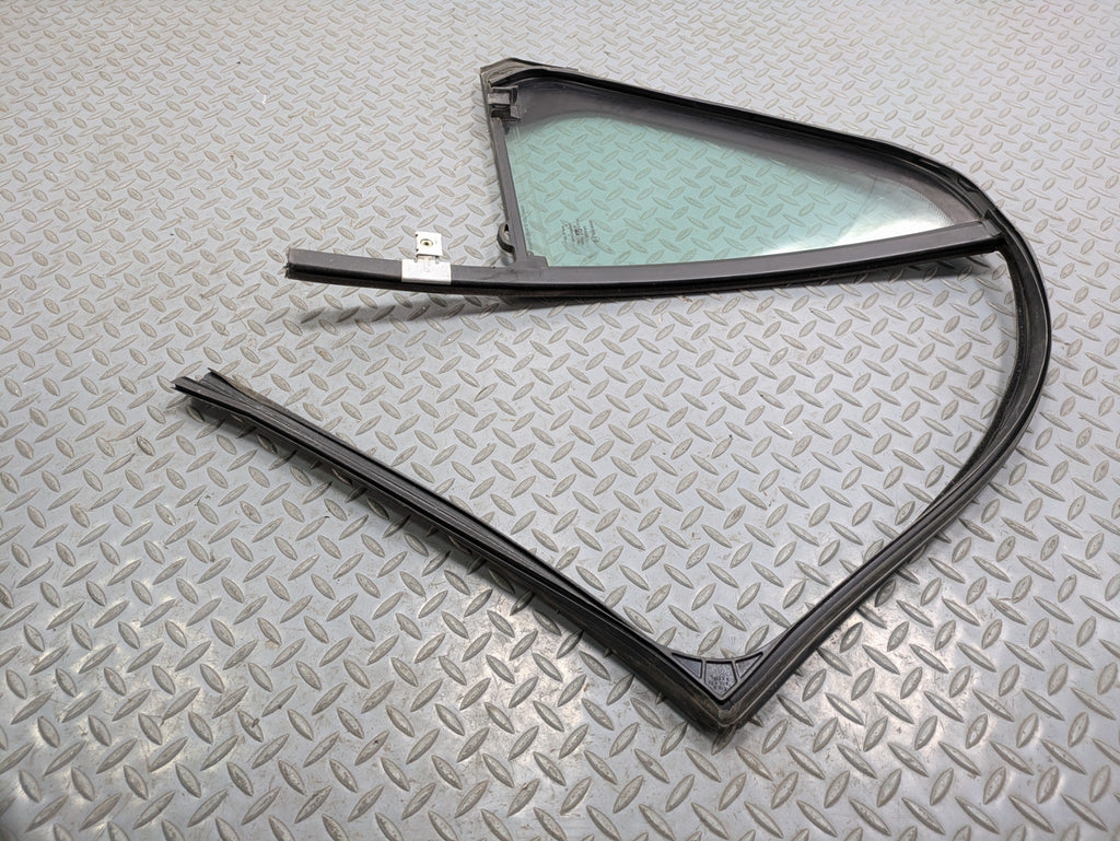 2000 - 2005 CADILLAC DEVILLE OEM QUARTER VENT GLASS WINDOW REAR LEFT DRIVER SIDE