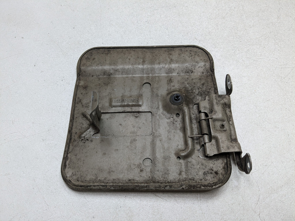 2000 - 2005 CADILLAC DEVILLE OEM GAS FUEL TANK DOOR FILLER DOOR LID COVER