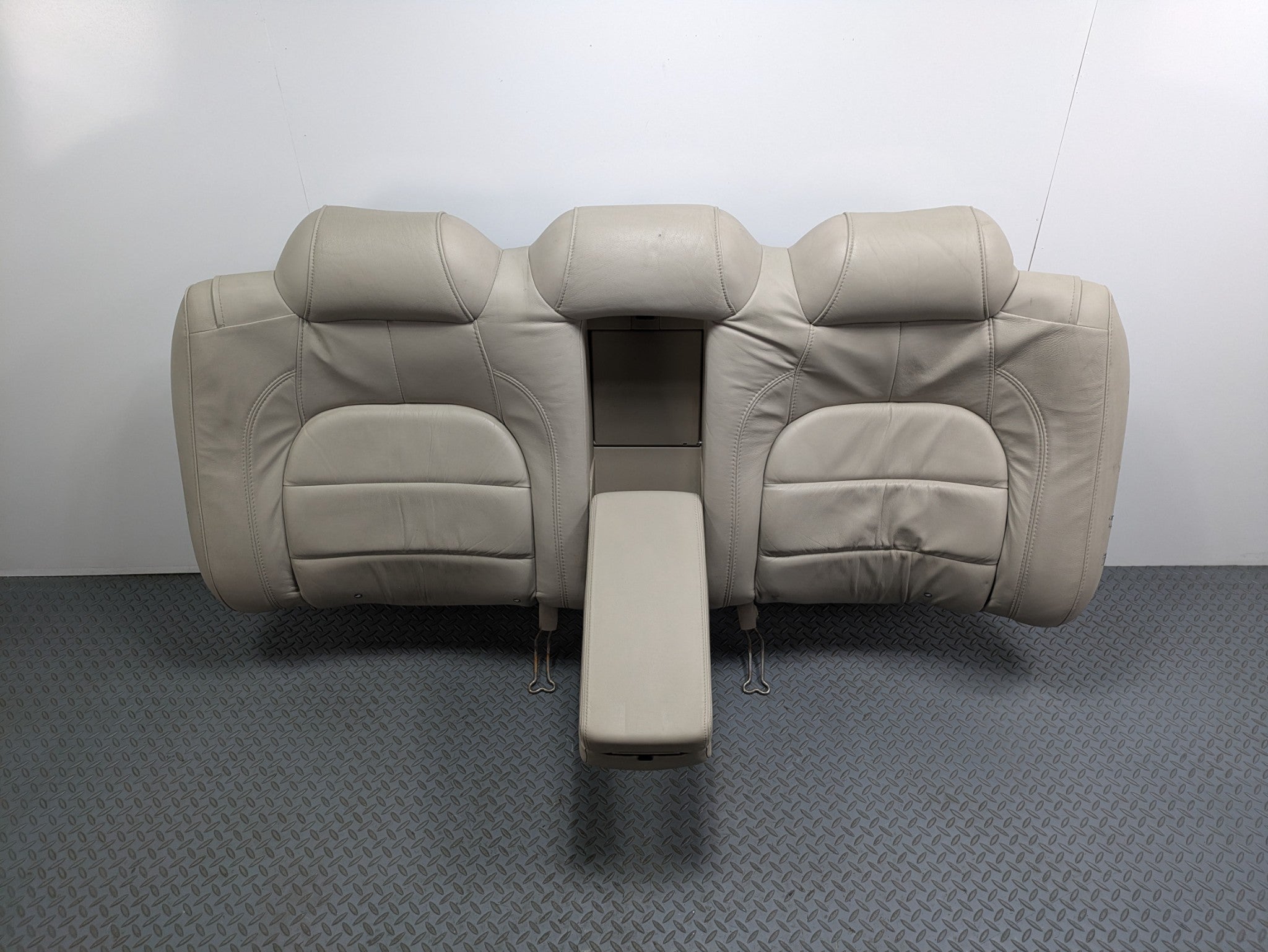 00 - 05 CADILLAC DEVILLE OEM REAR UPPER SEAT BACK CUSHION AND ARMREST ASSEMBLY