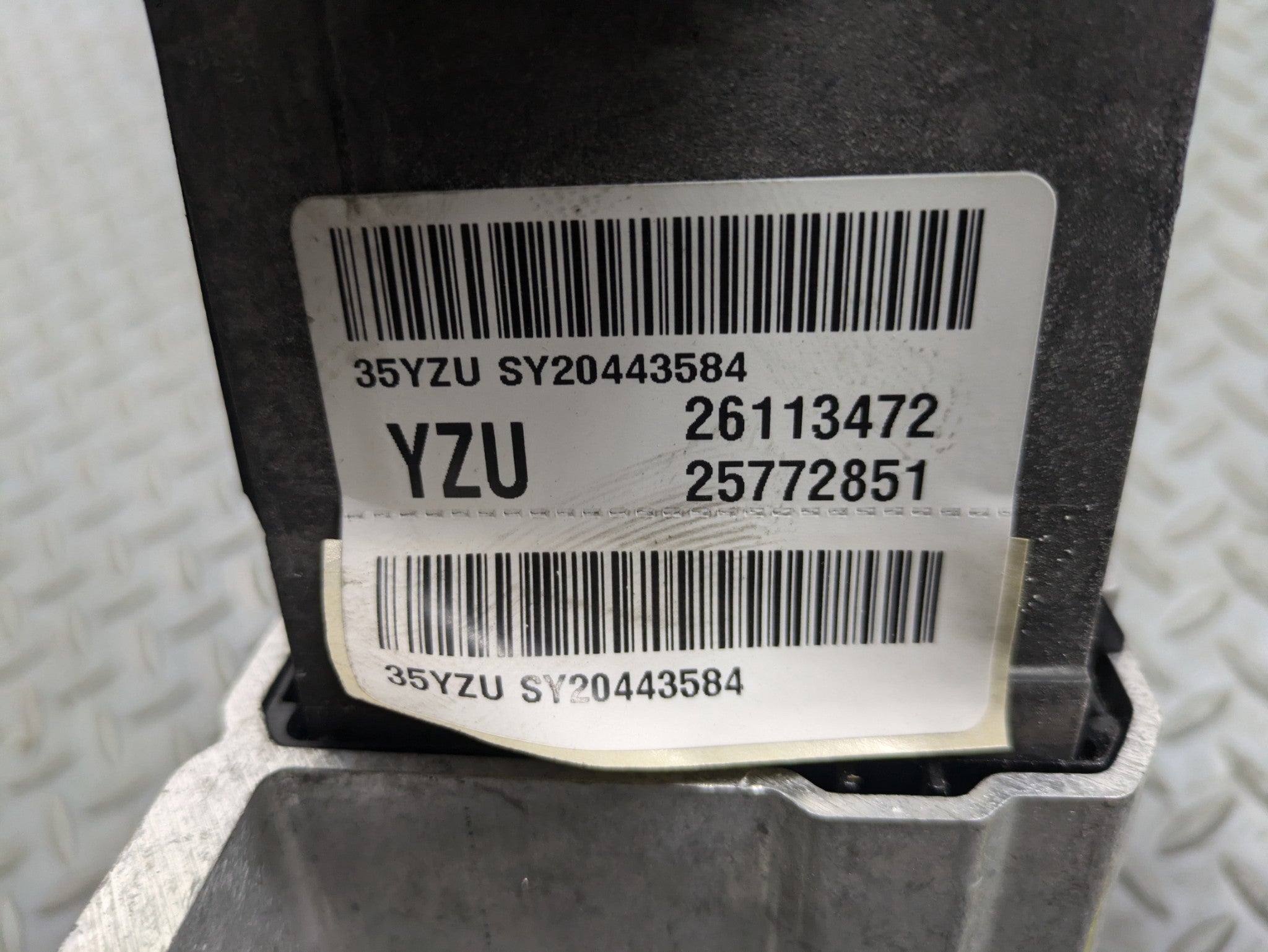 2000 - 2005 CADILLAC DEVILLE OEM POWER ADJUSTMENT STEERING COLUMN ASSEMBLY