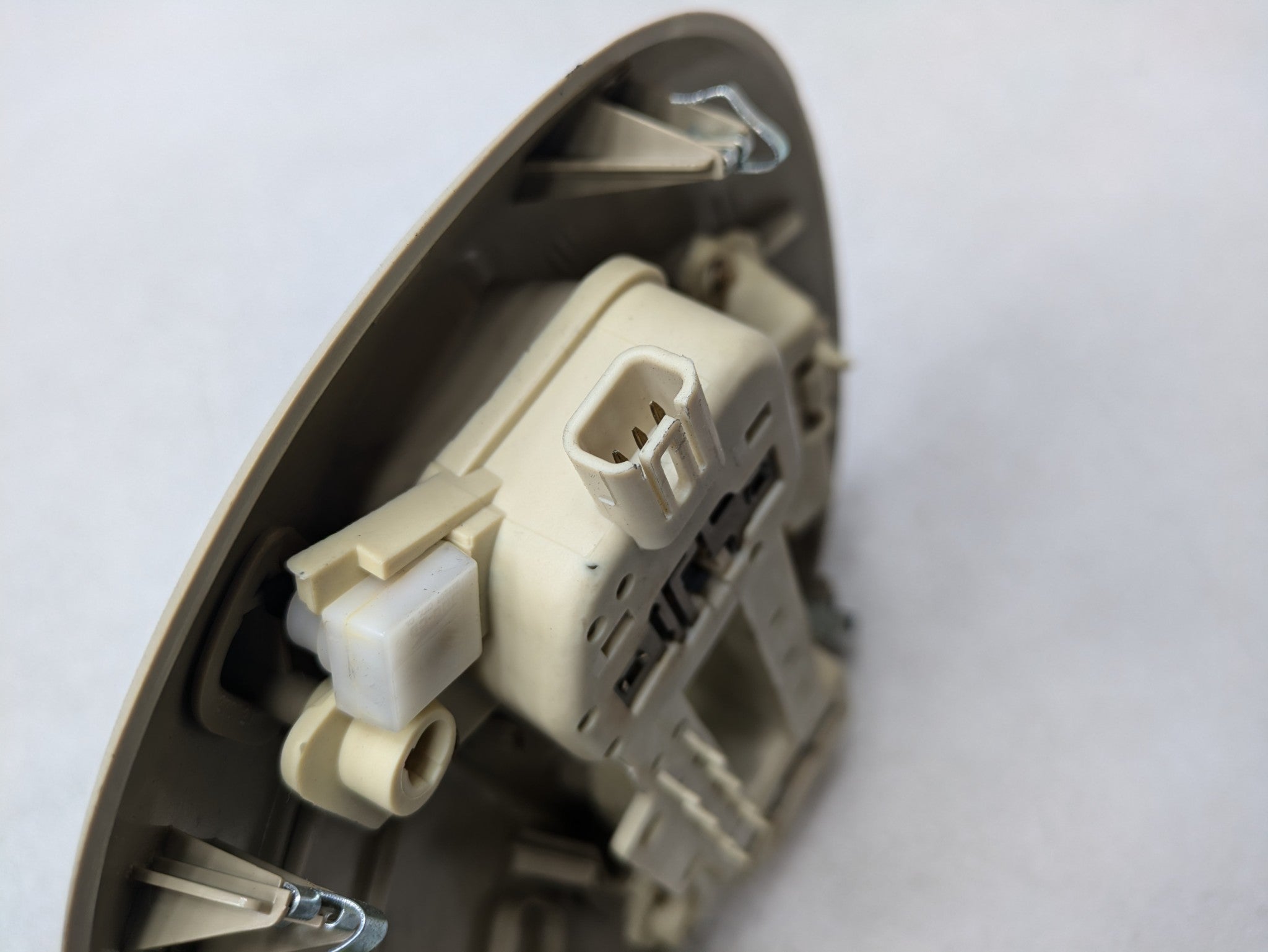00 - 05 CADILLAC DEVILLE OEM INTERIOR LIGHT ASSEMBLY FRONT OVERHEAD UPPER ROOF