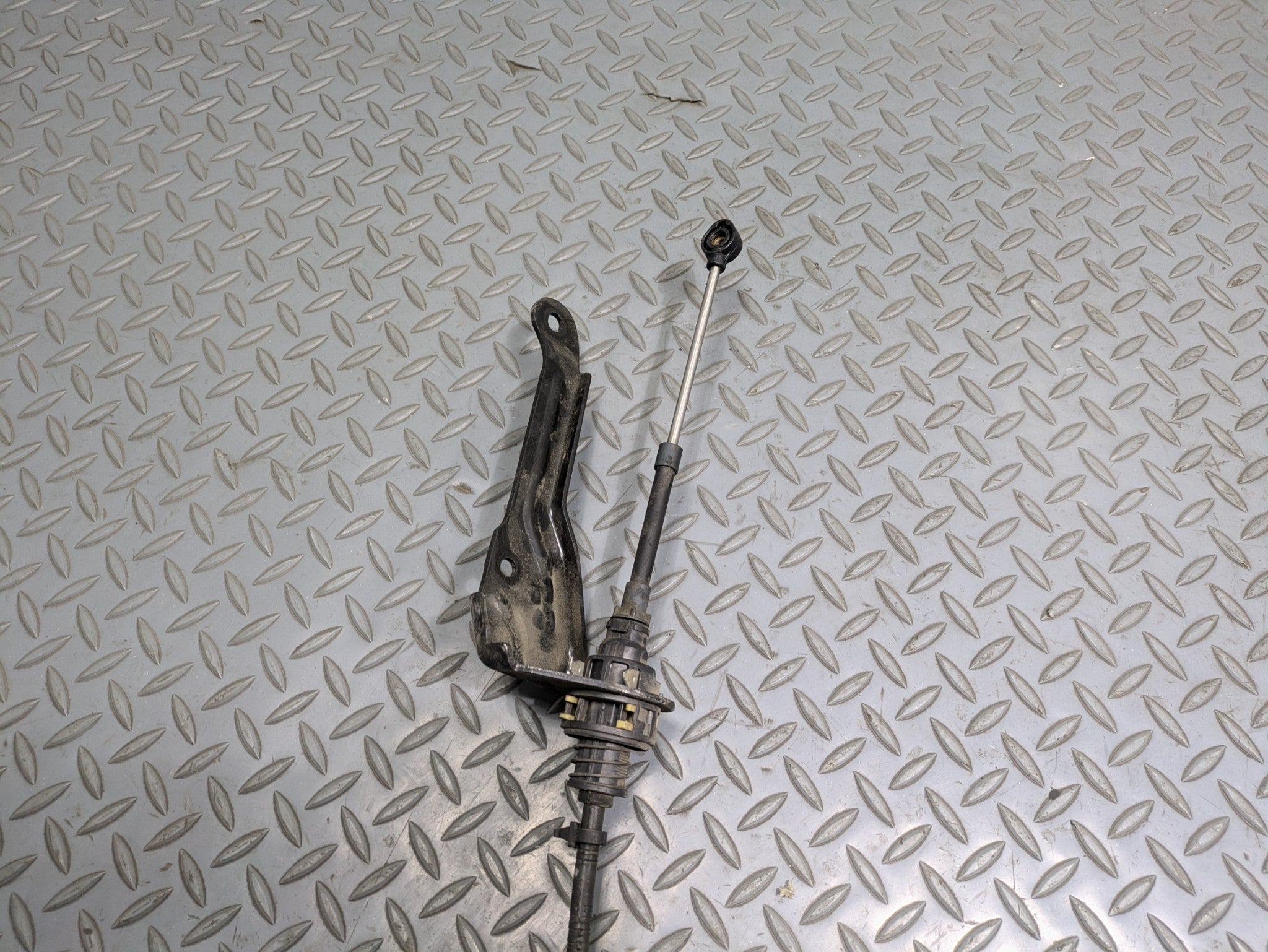 2000 - 2005 CADILLAC DEVILLE OEM RANGE SELECT TRANSMISSION SHIFTER SHIFT CABLE