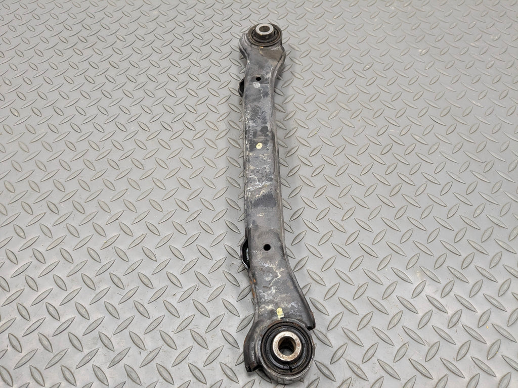 2012 - 2014 HYUNDAI AZERA OEM UPPER CONTROL ARM  REAR RIGHT PASSENGER SIDE