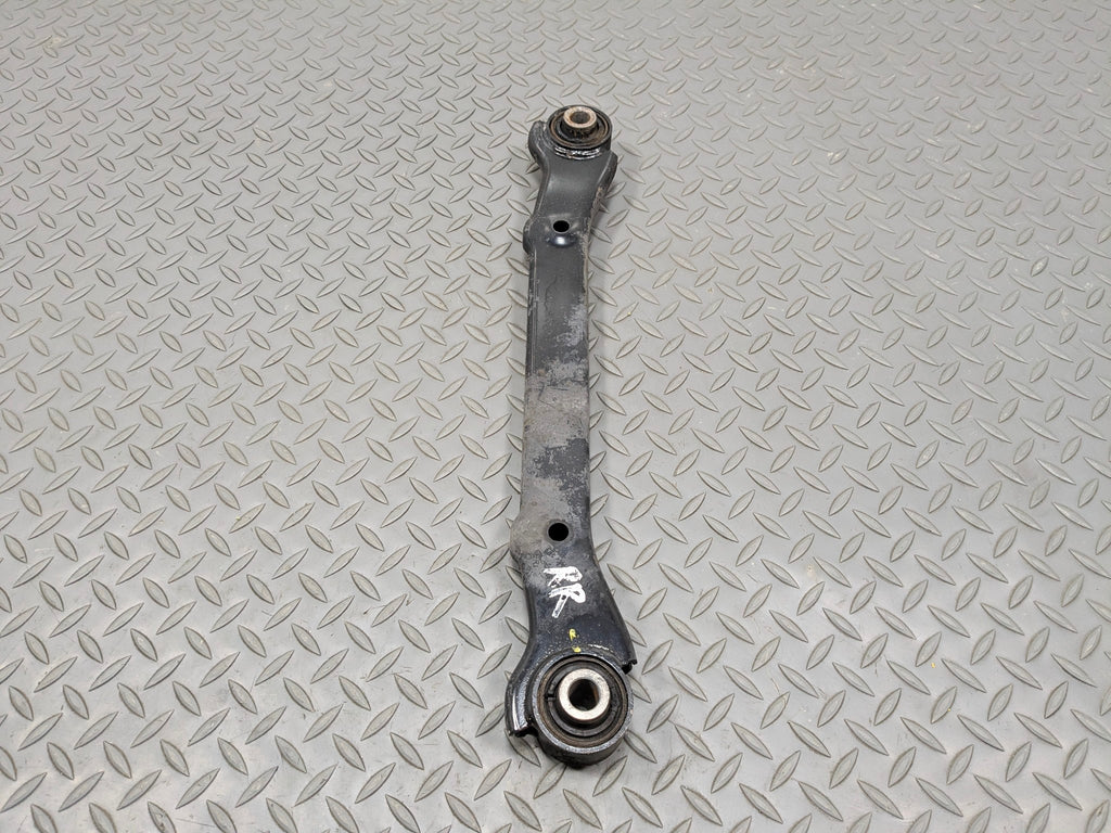 2012 - 2014 HYUNDAI AZERA OEM UPPER CONTROL ARM  REAR RIGHT PASSENGER SIDE