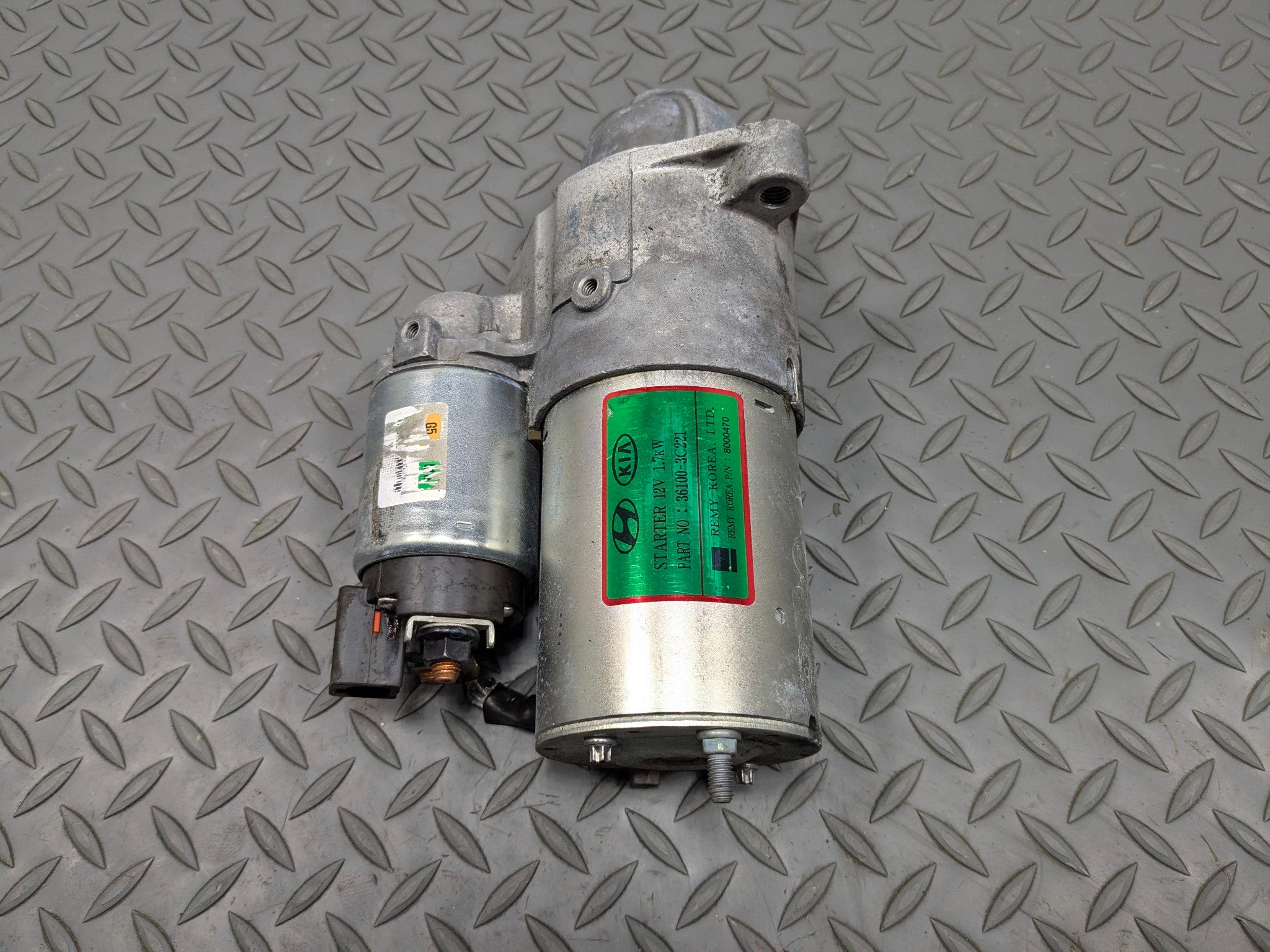 2012 - 2014 HYUNDAI AZERA OEM ENGINE STARTER MOTOR ASSEMBLY
